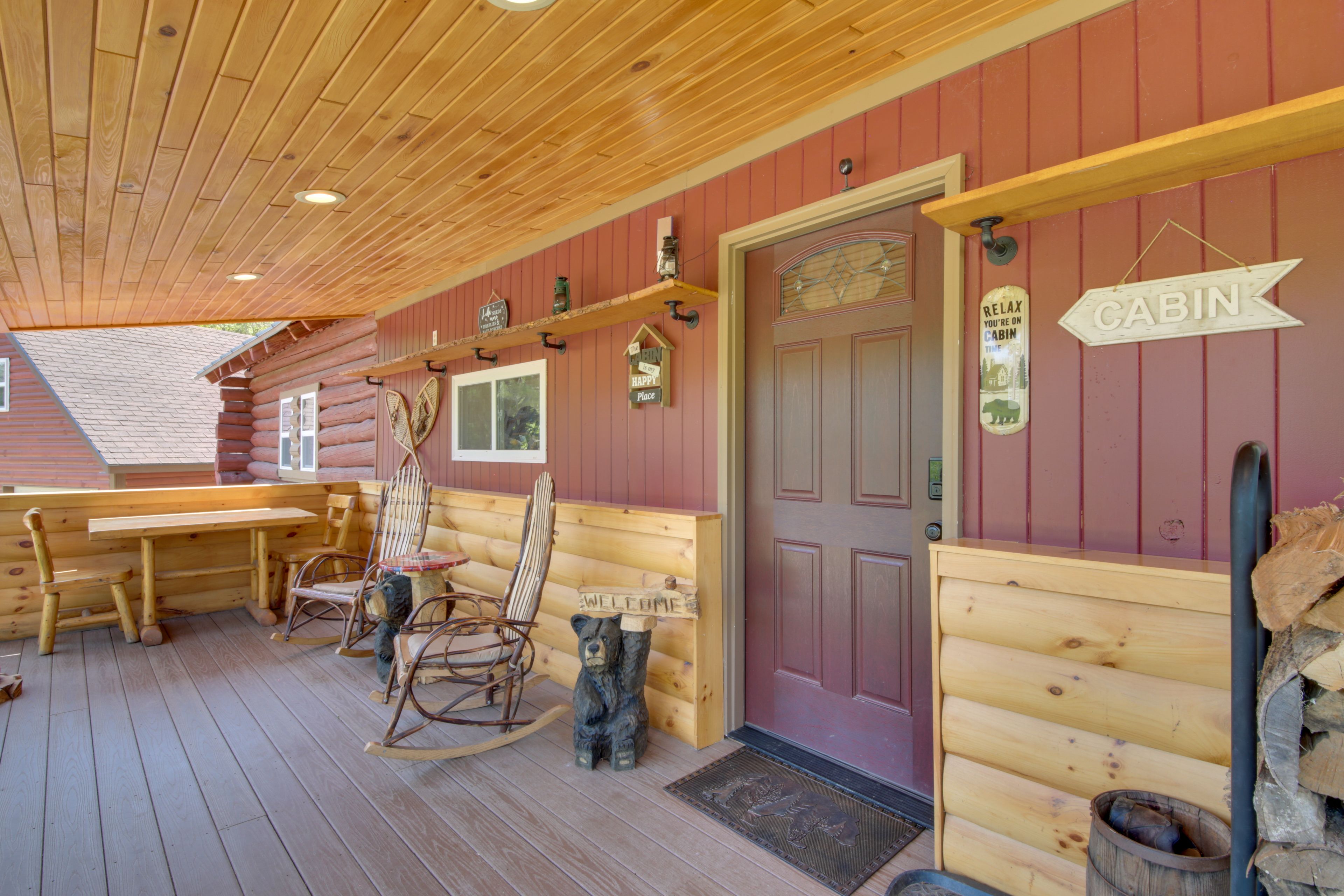 Covered Porch | Entry