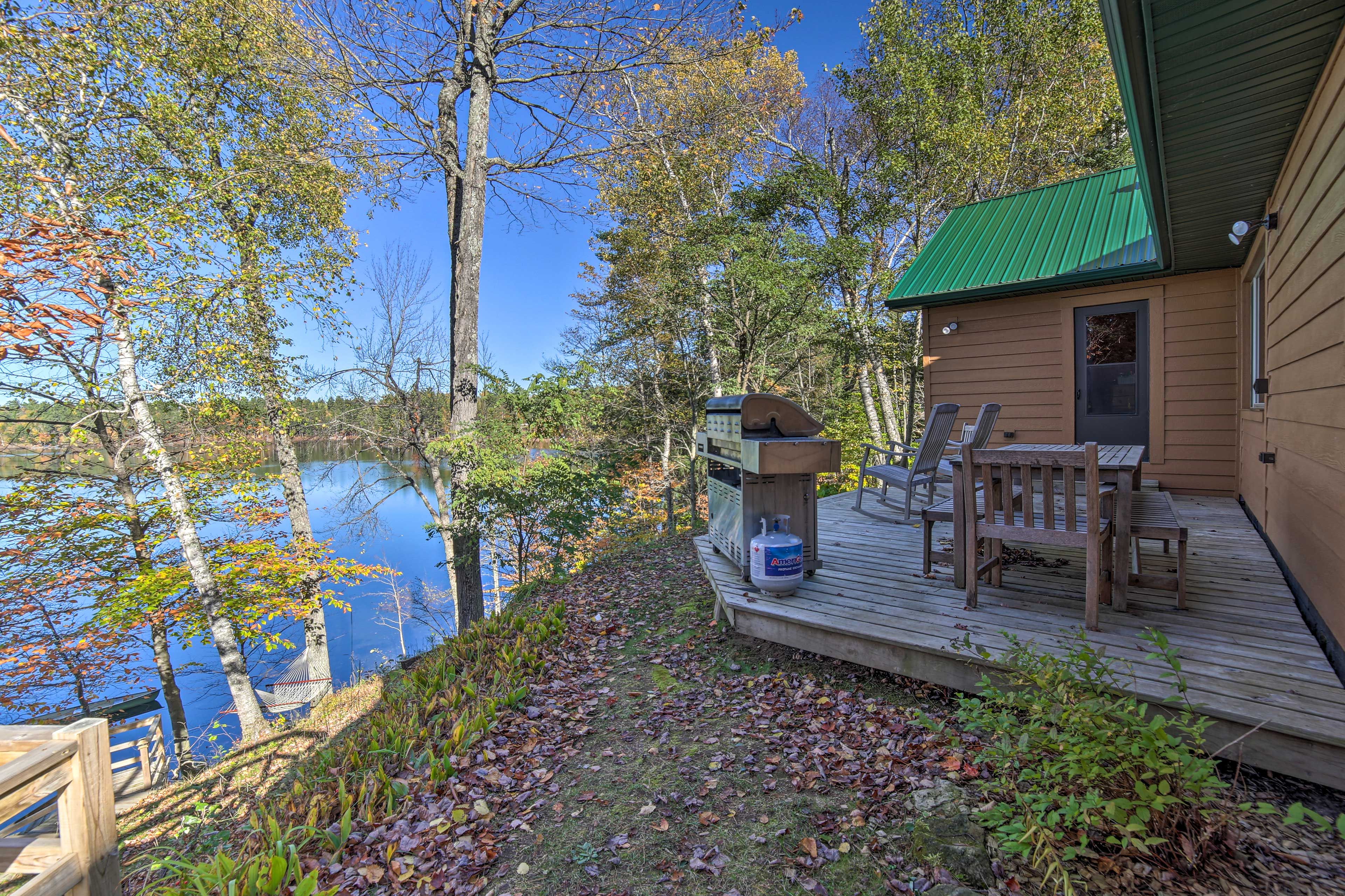 Private Deck | Gas Grill | Outdoor Dining | Lake Views