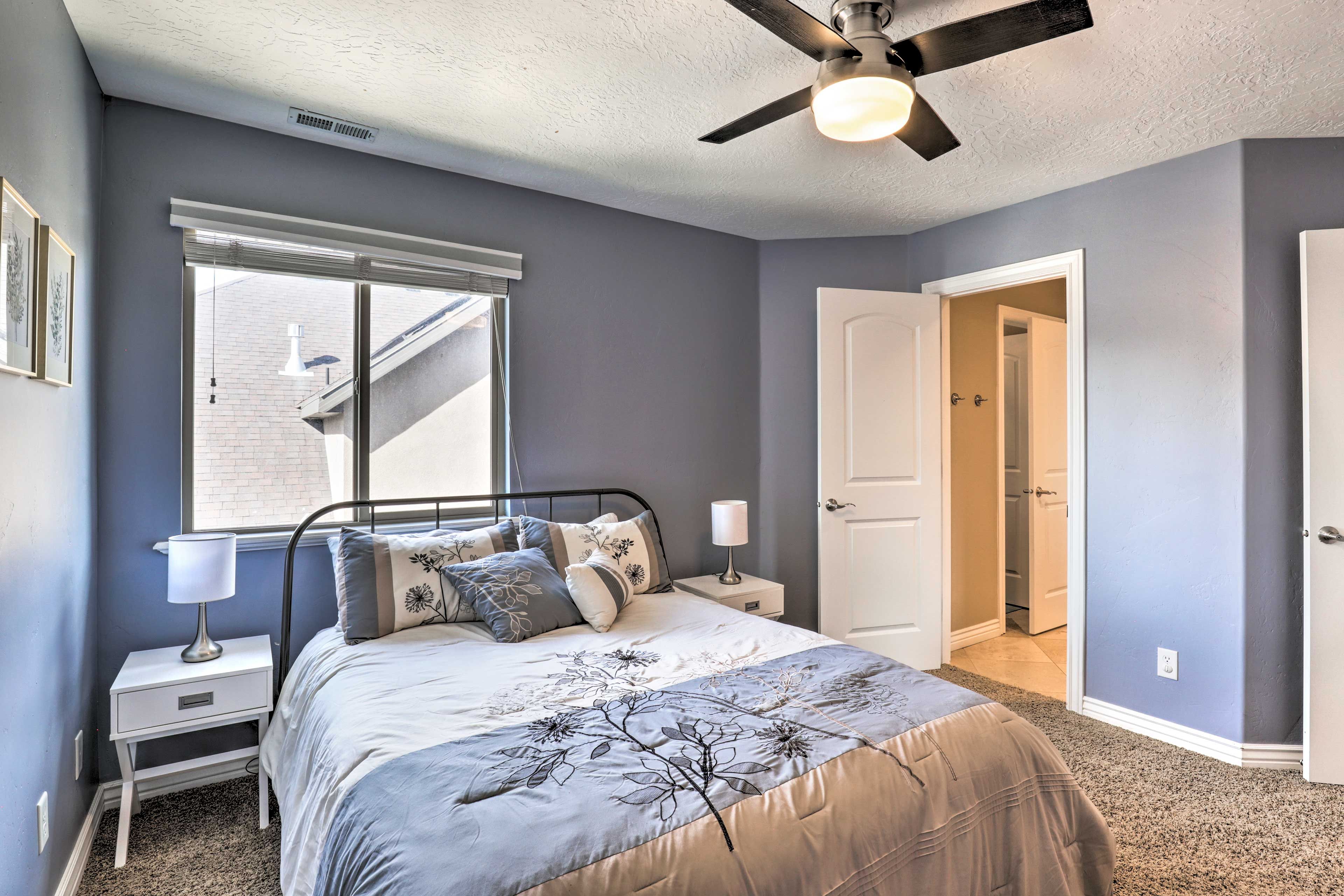 Bedroom 3 | Connected to Full Jack & Jill Bathroom