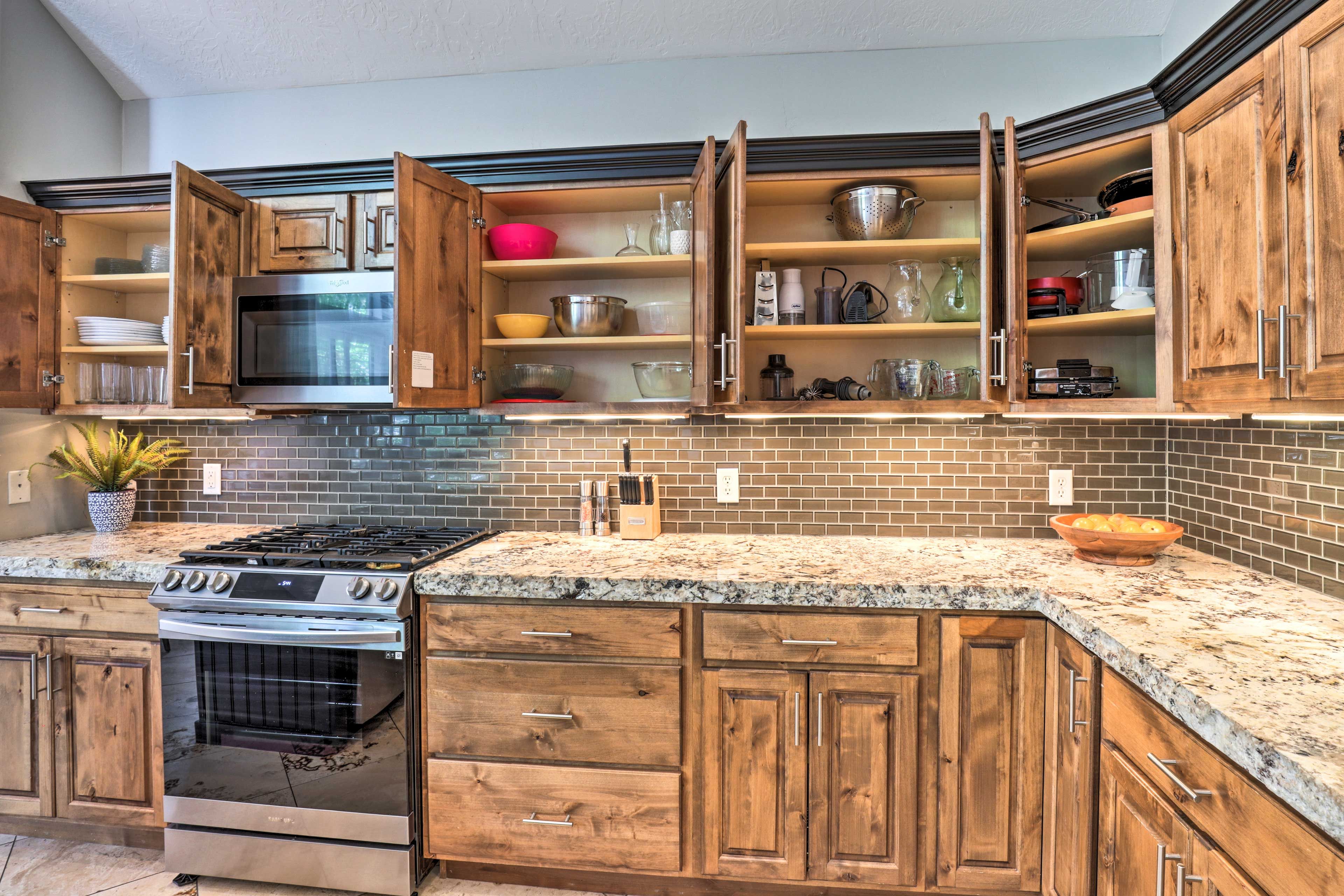 Kitchen | Coffee Maker | Toaster | Blender | Crock-Pot