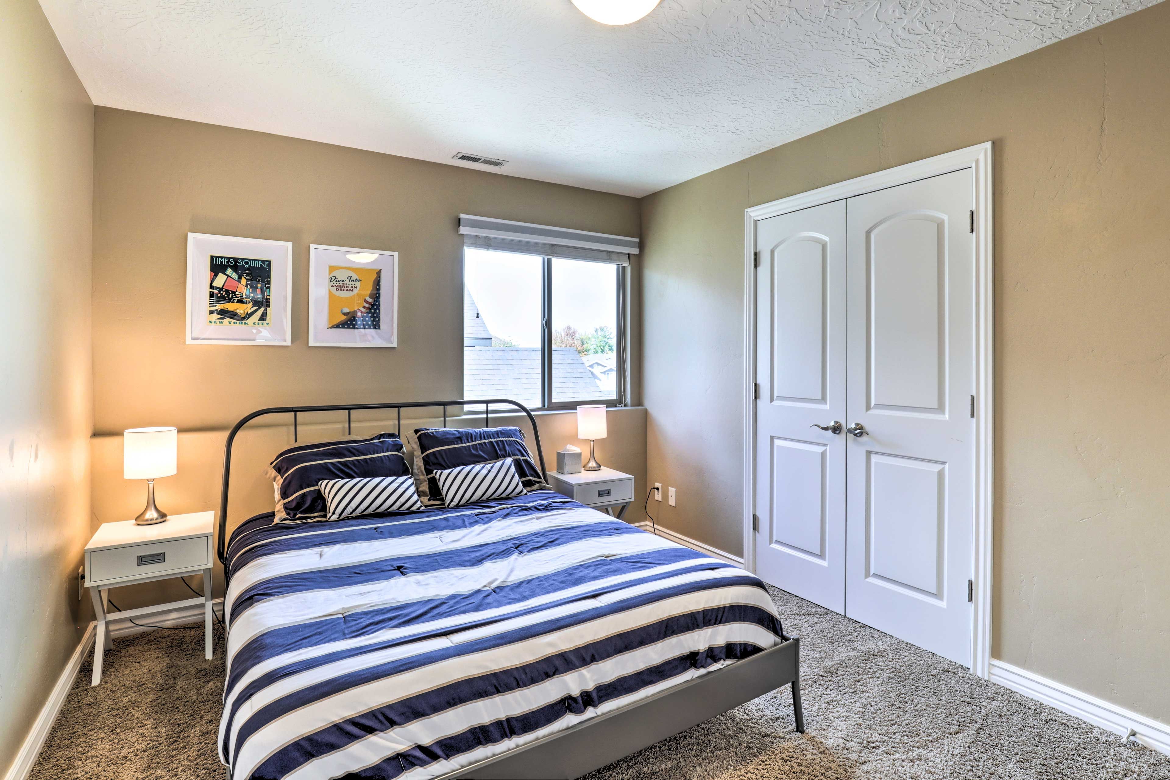 Bedroom 2 | Queen Bed | 2nd Floor | Stairs Required to Access
