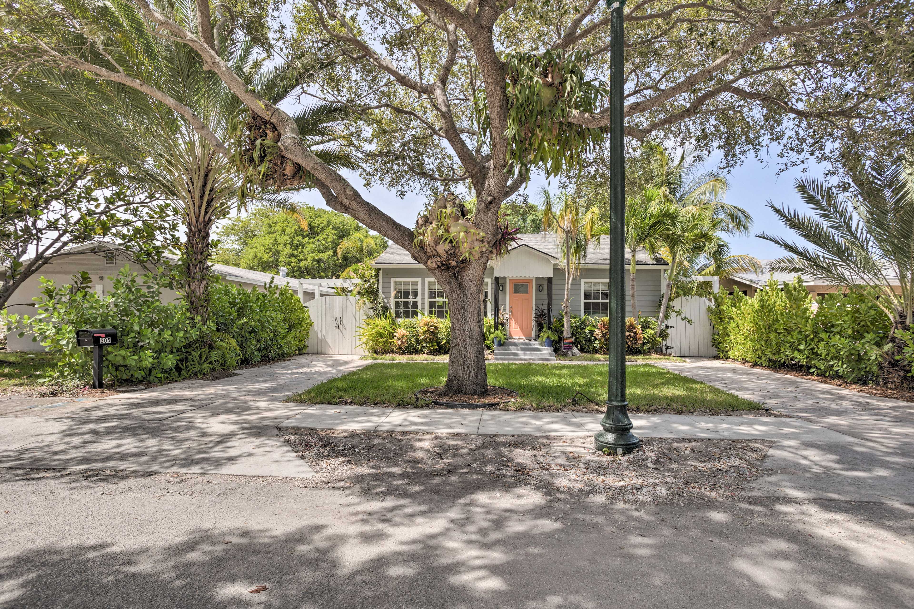 Parking | Driveway (3 Vehicles) | Street | Small RV/Trailer (At Owner Approval)