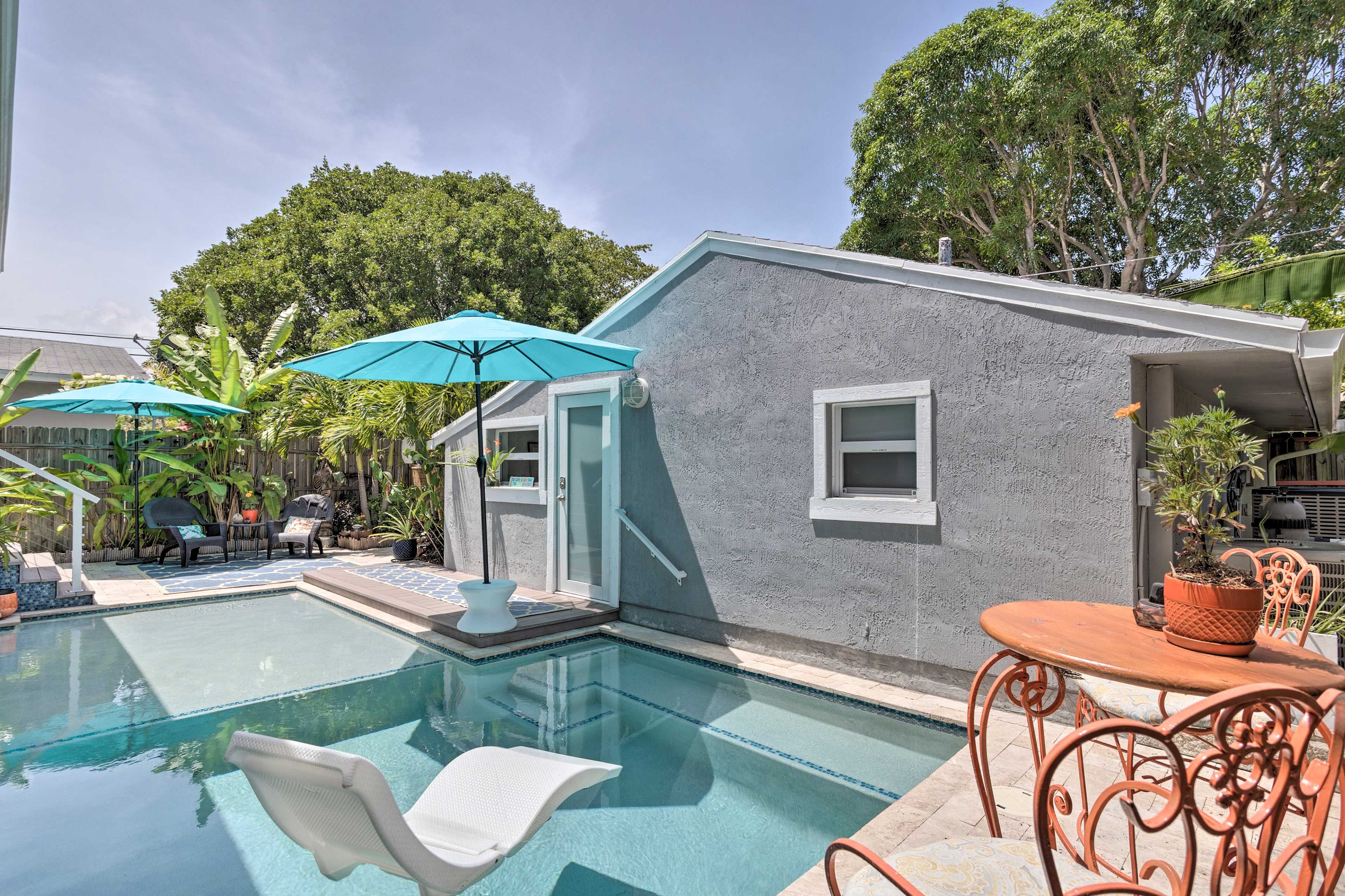 Delray Beach Vacation Rental | 2BR | 1BA | 800 Sq Ft | 2 Steps Required