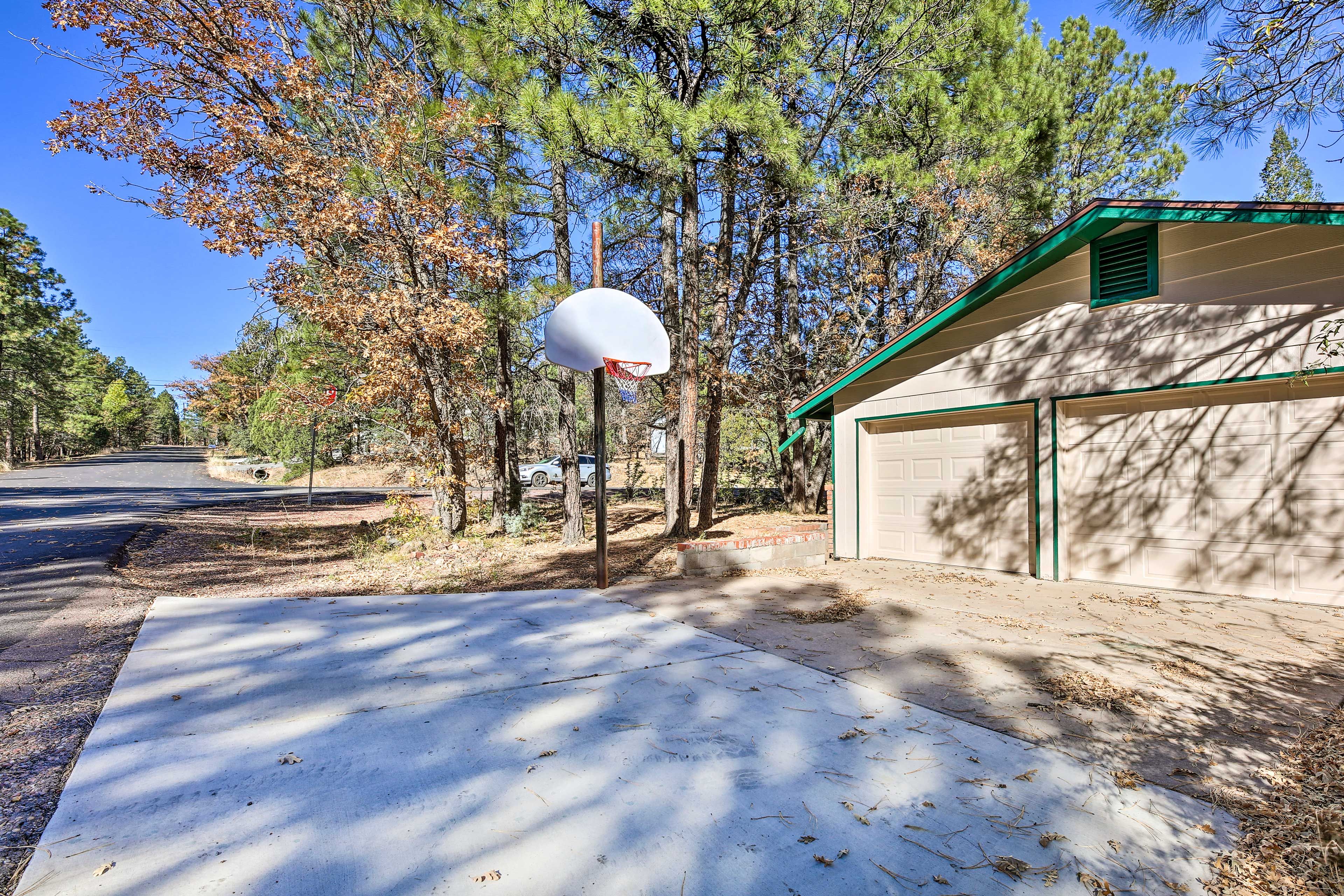 Parking | Driveway (2 Vehicles) | Free Street Parking (First-Come, First-Served)