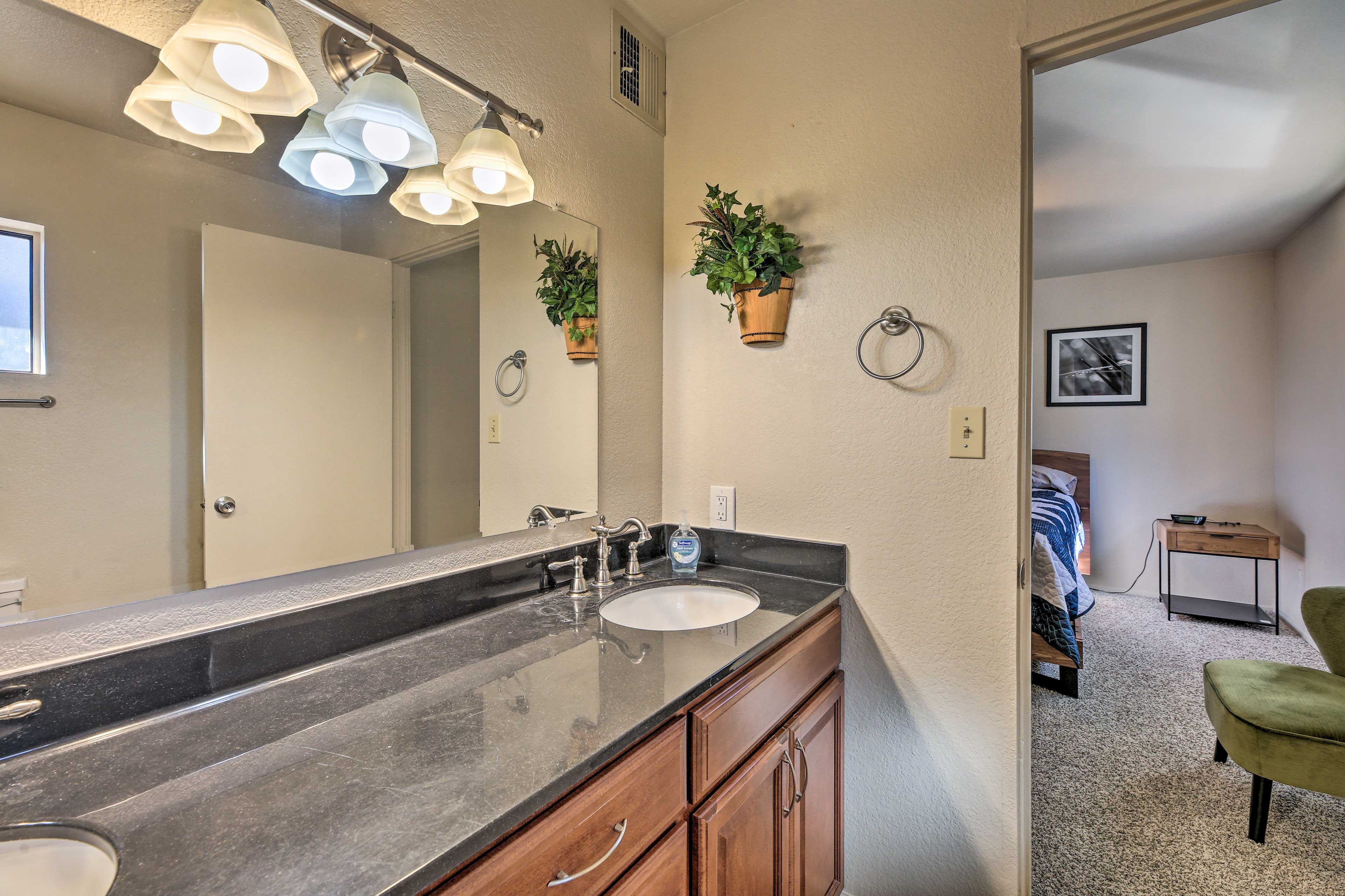 En-Suite Bathroom