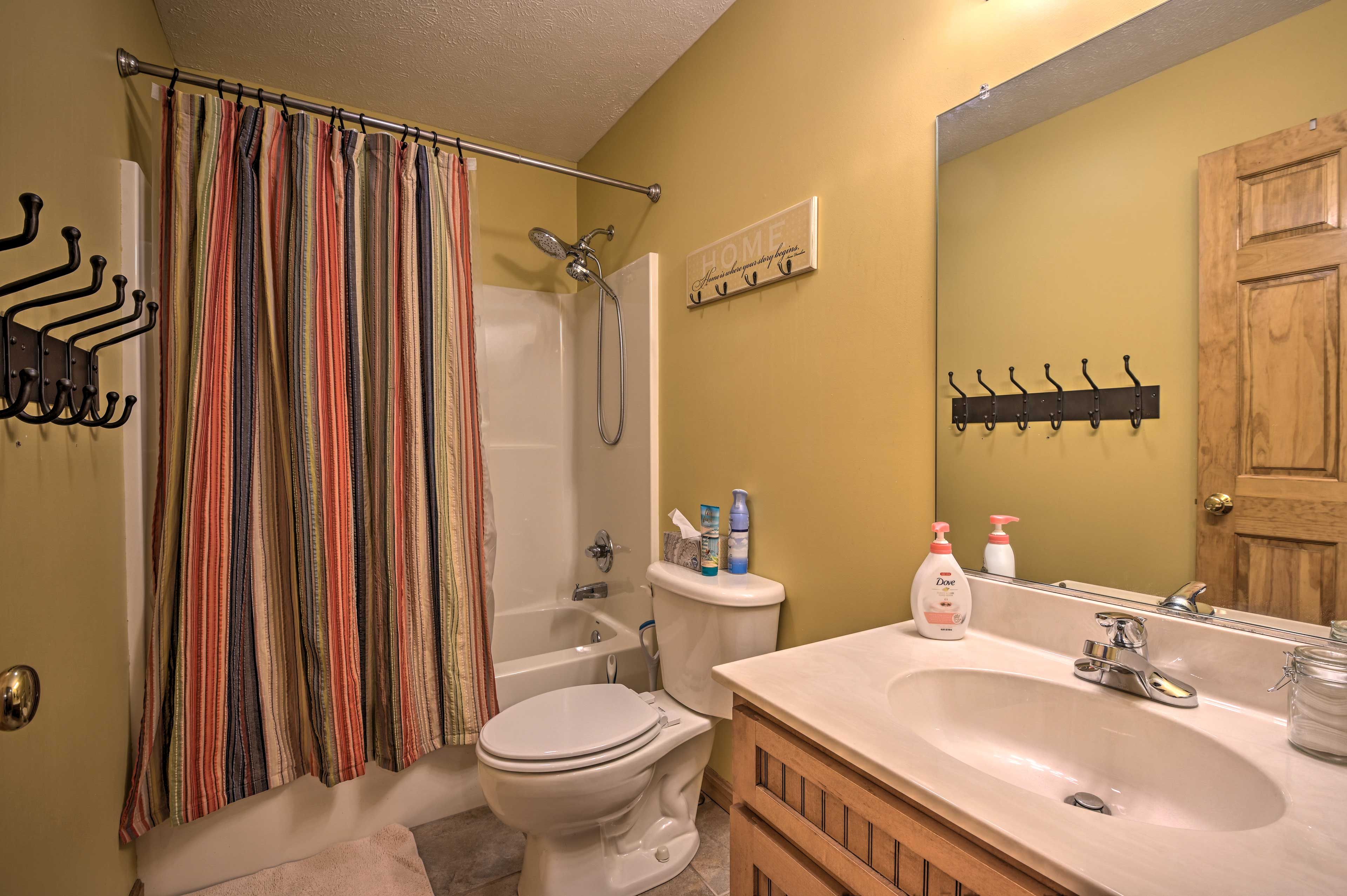 Bathroom | Towels Provided