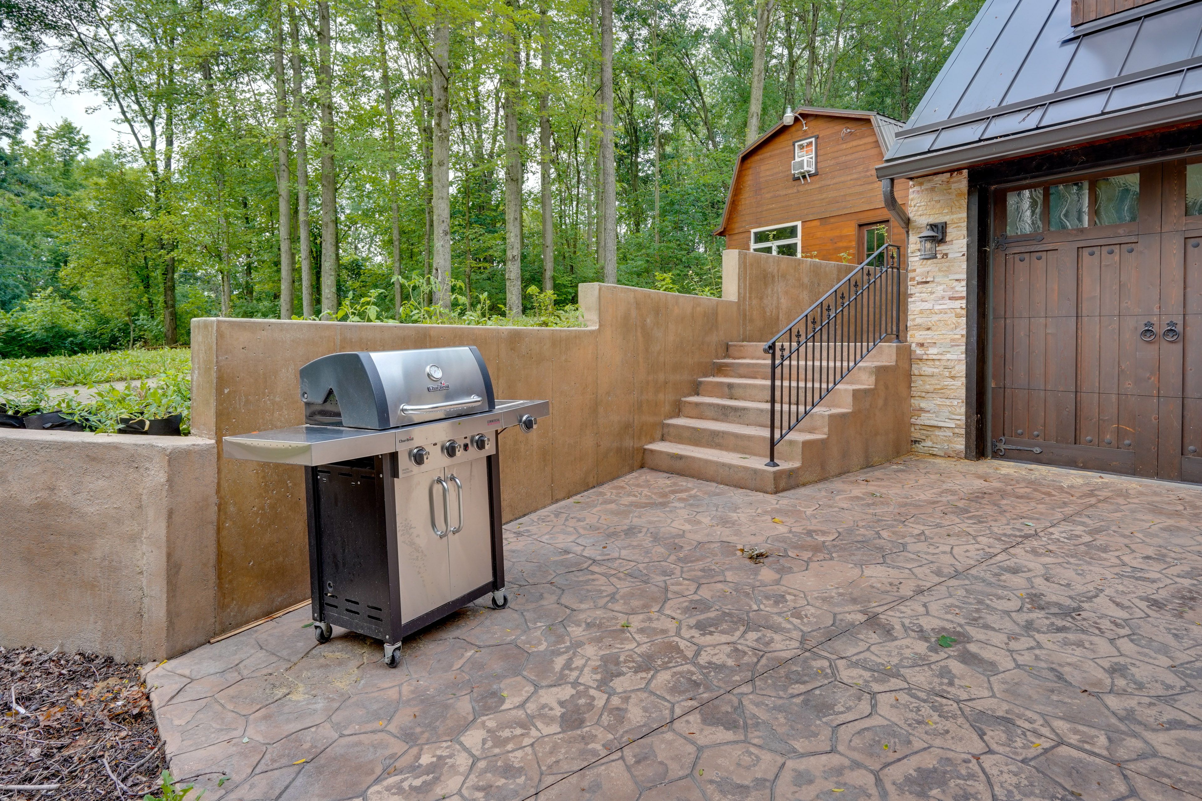 Gas Grill (Propane Not Provided)