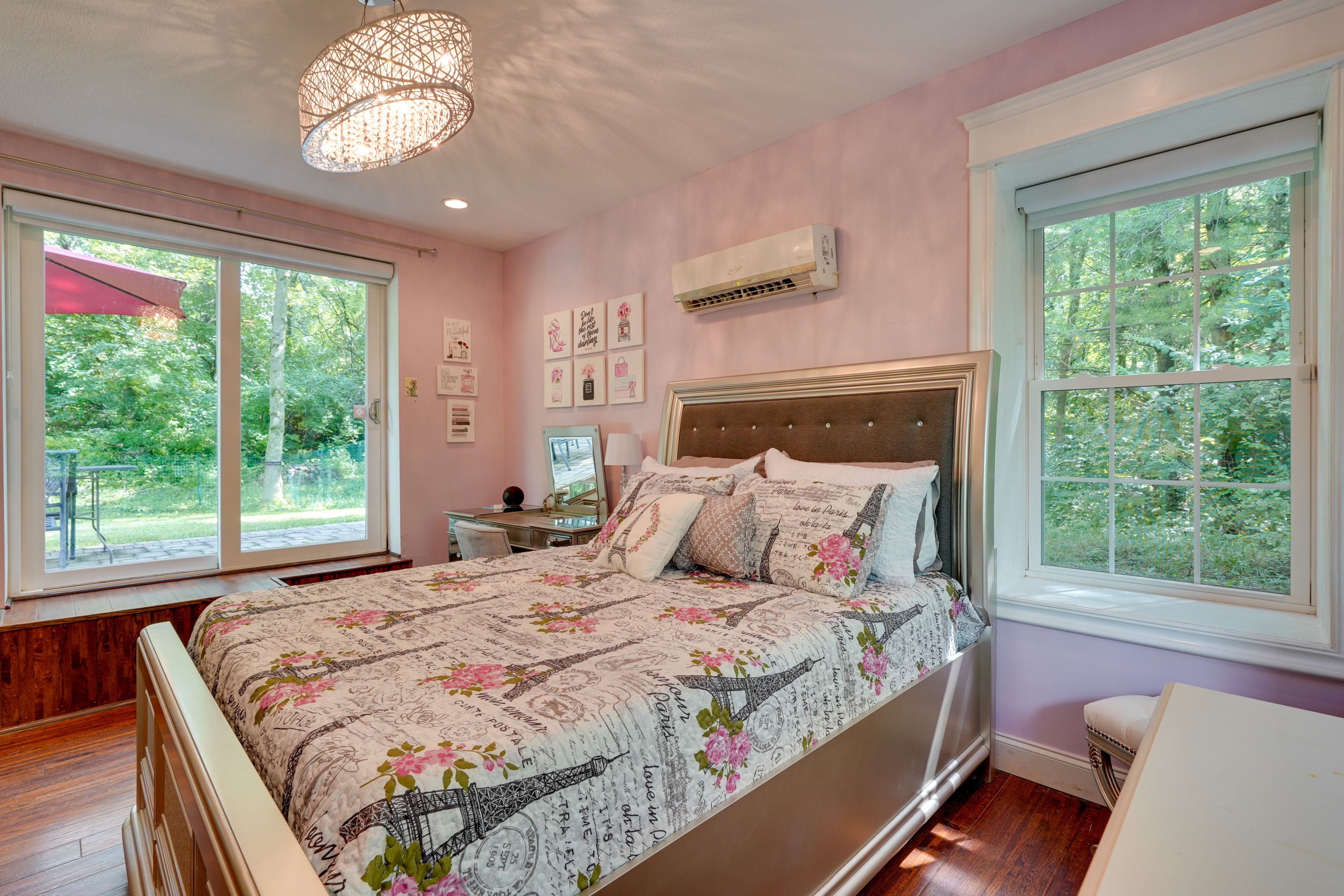 Bedroom 2 | Upper Level | Queen Bed