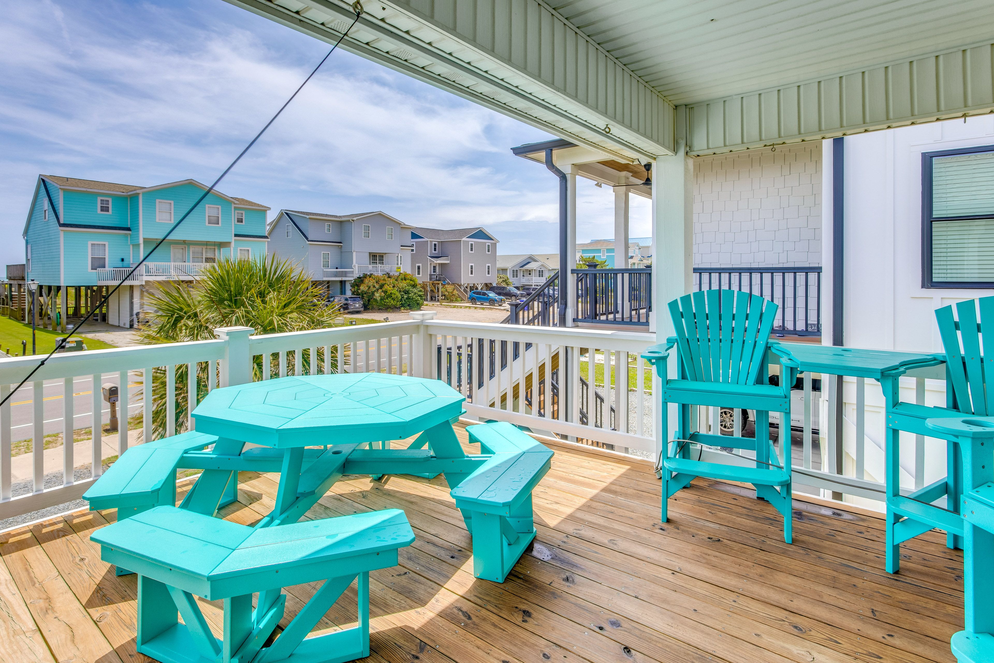 Deck | Lounge Furniture