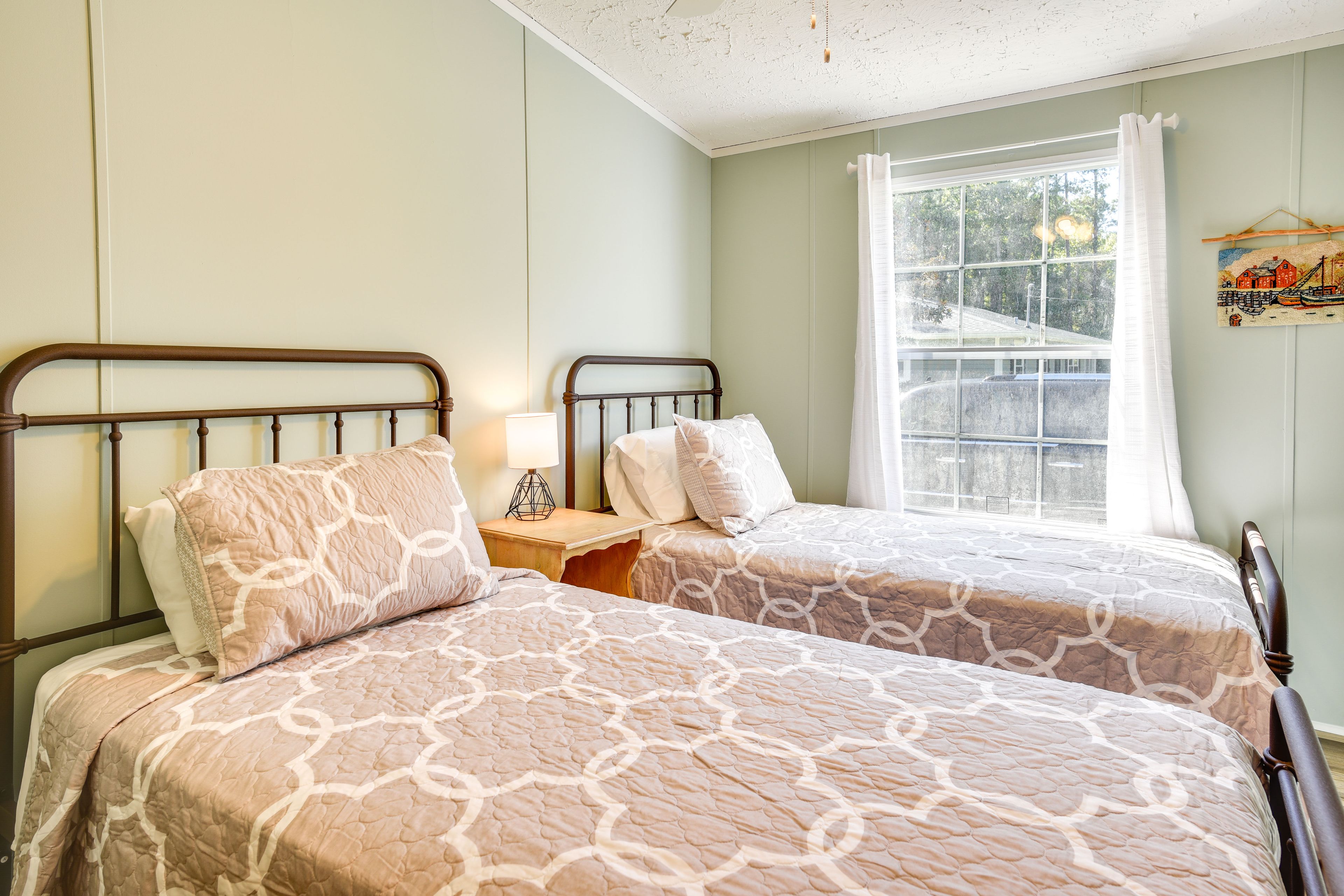 Bedroom 3 | 2 Twin Beds