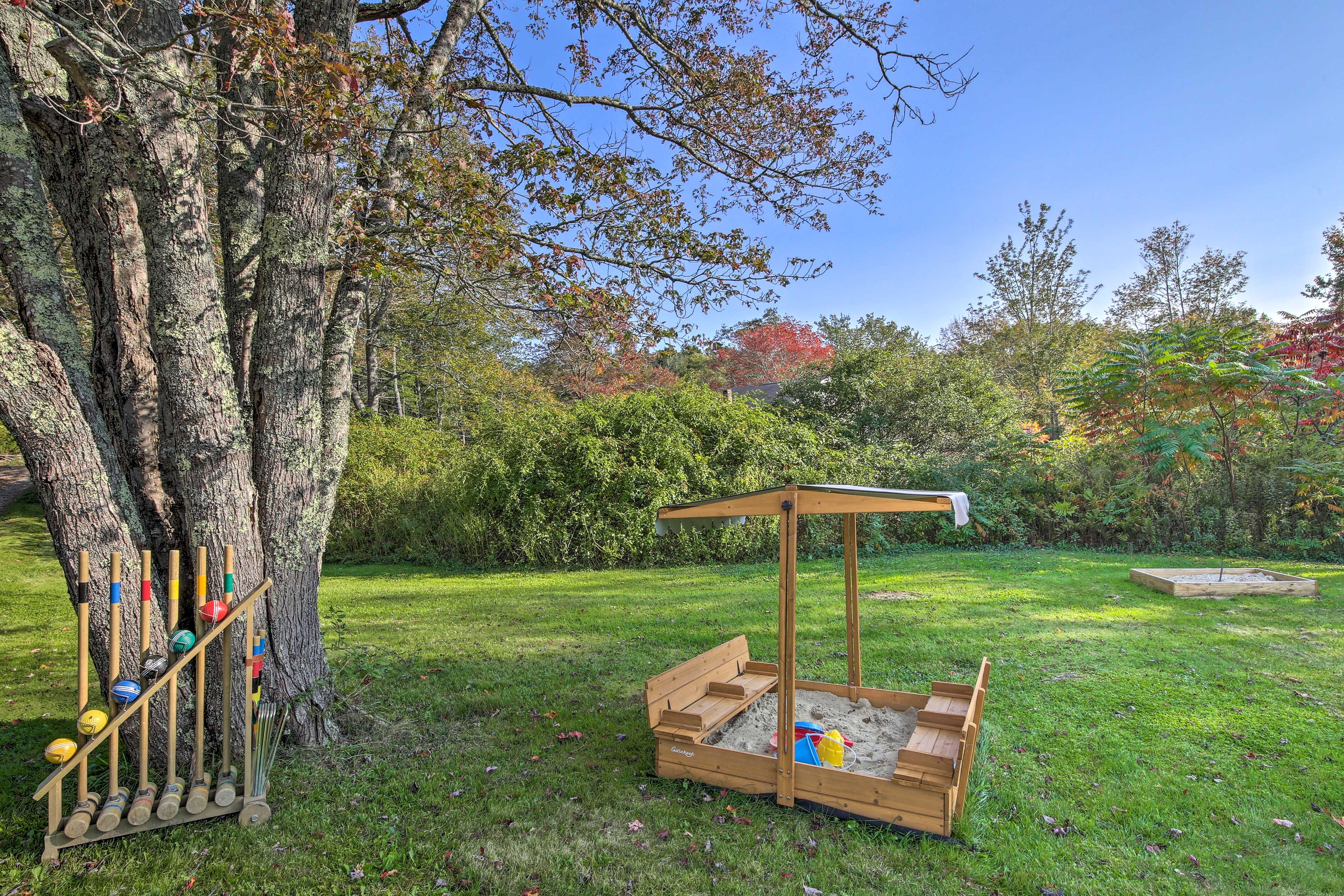 Shared Yard | Outdoor Games