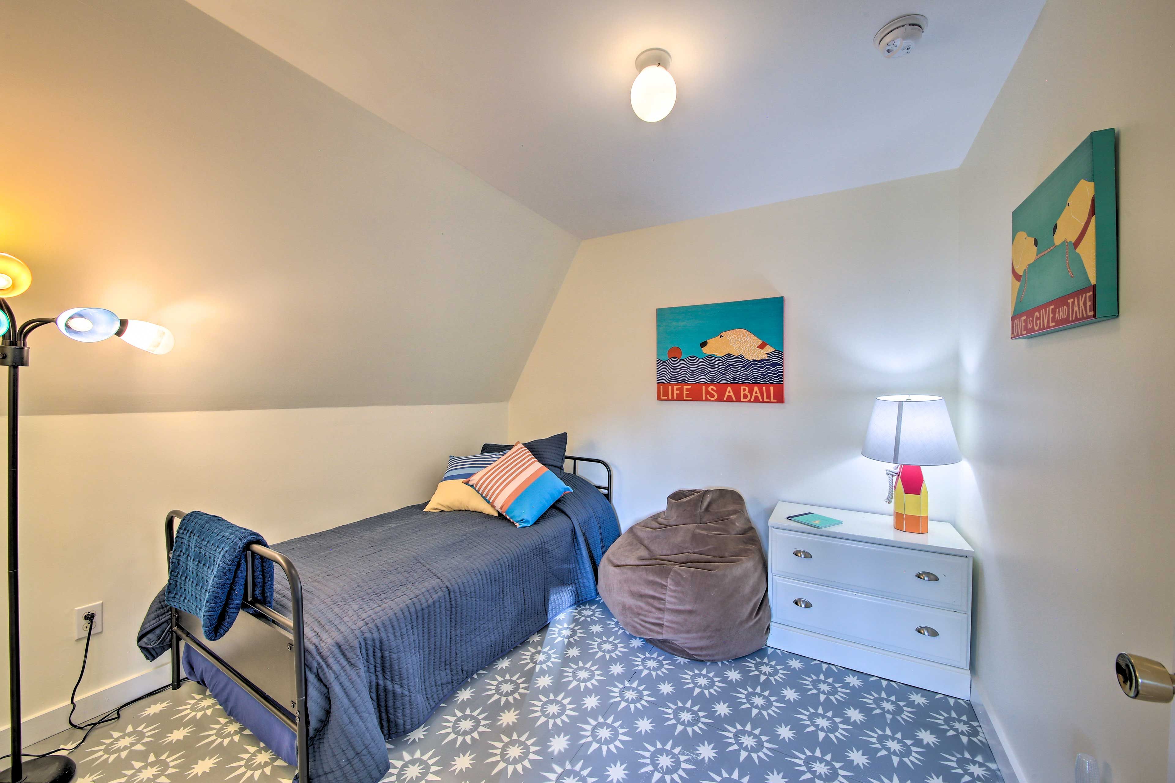 Bedroom 2 | Queen Bed (Photos Coming Soon)