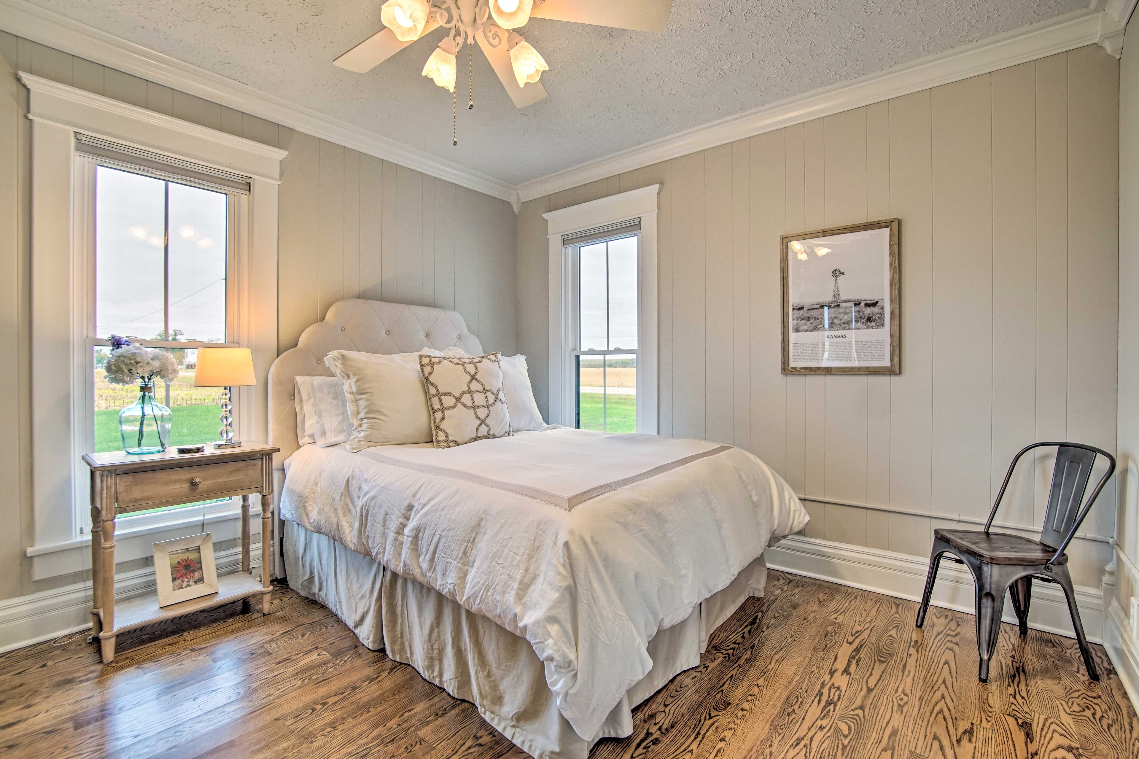 Bedroom 1 | Linens Provided