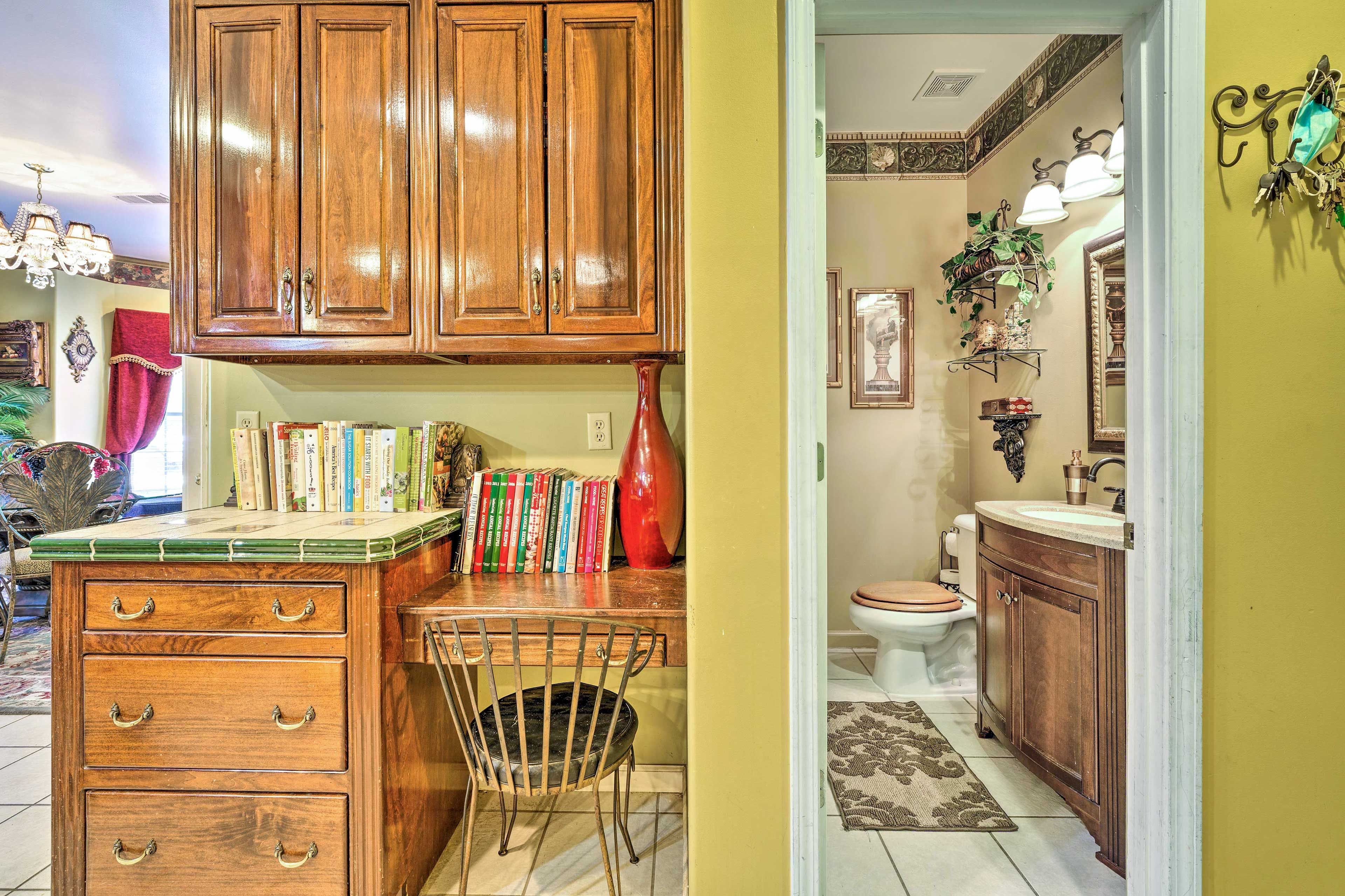 Reading Nook | Half Bath