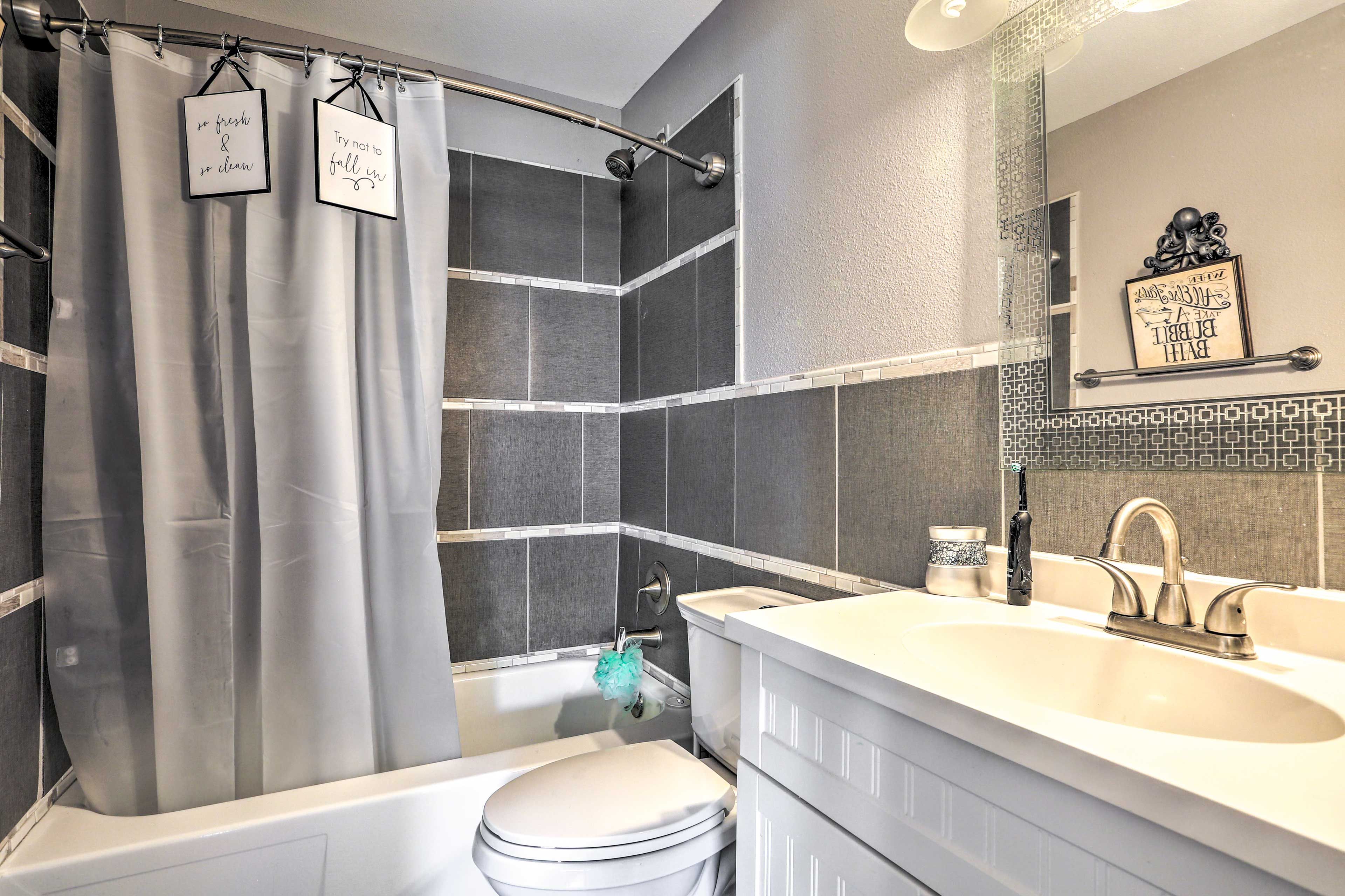 Full Bathroom | Hair Dryer