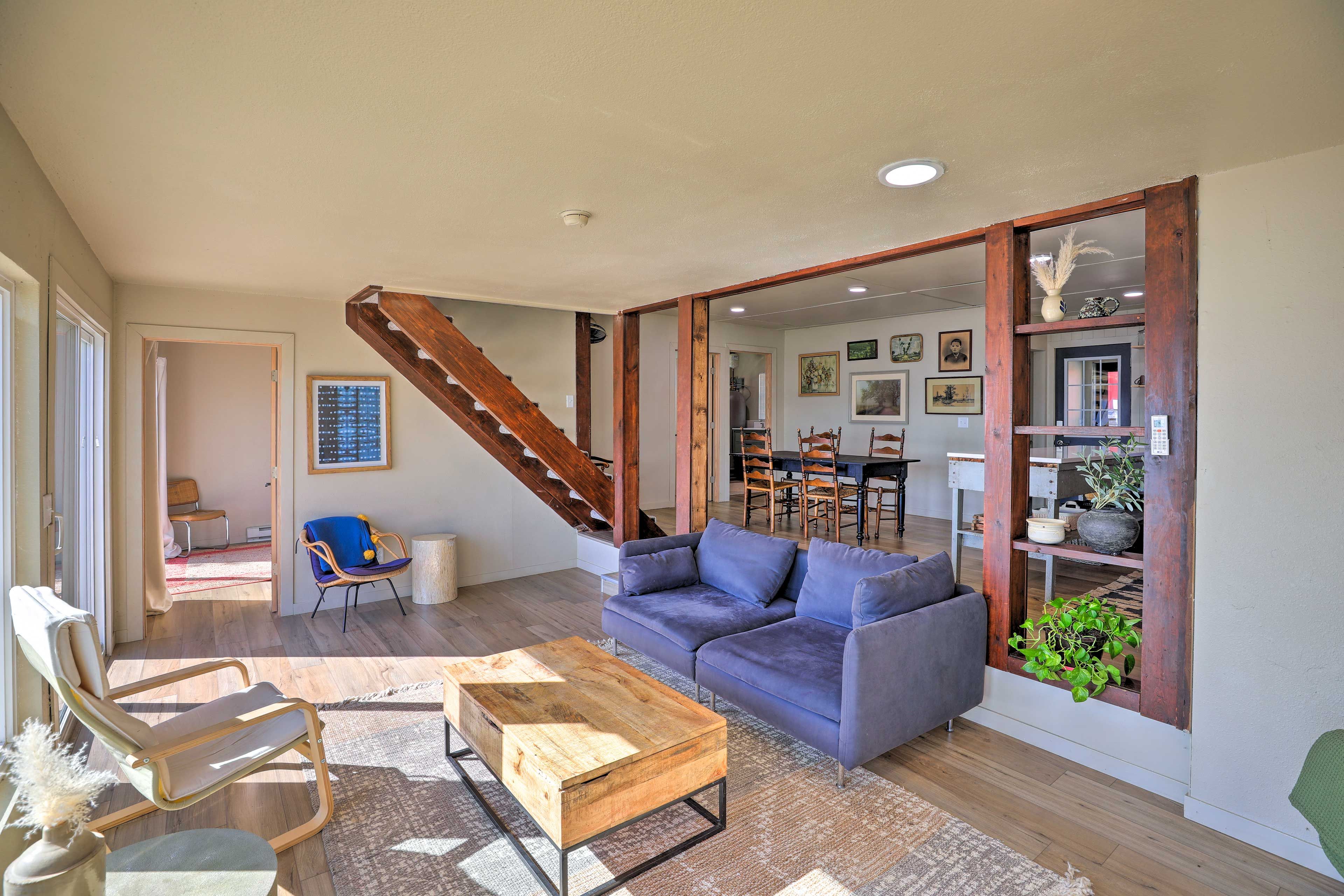 Living Room | 2 Stairs Required to Access | Free WiFi