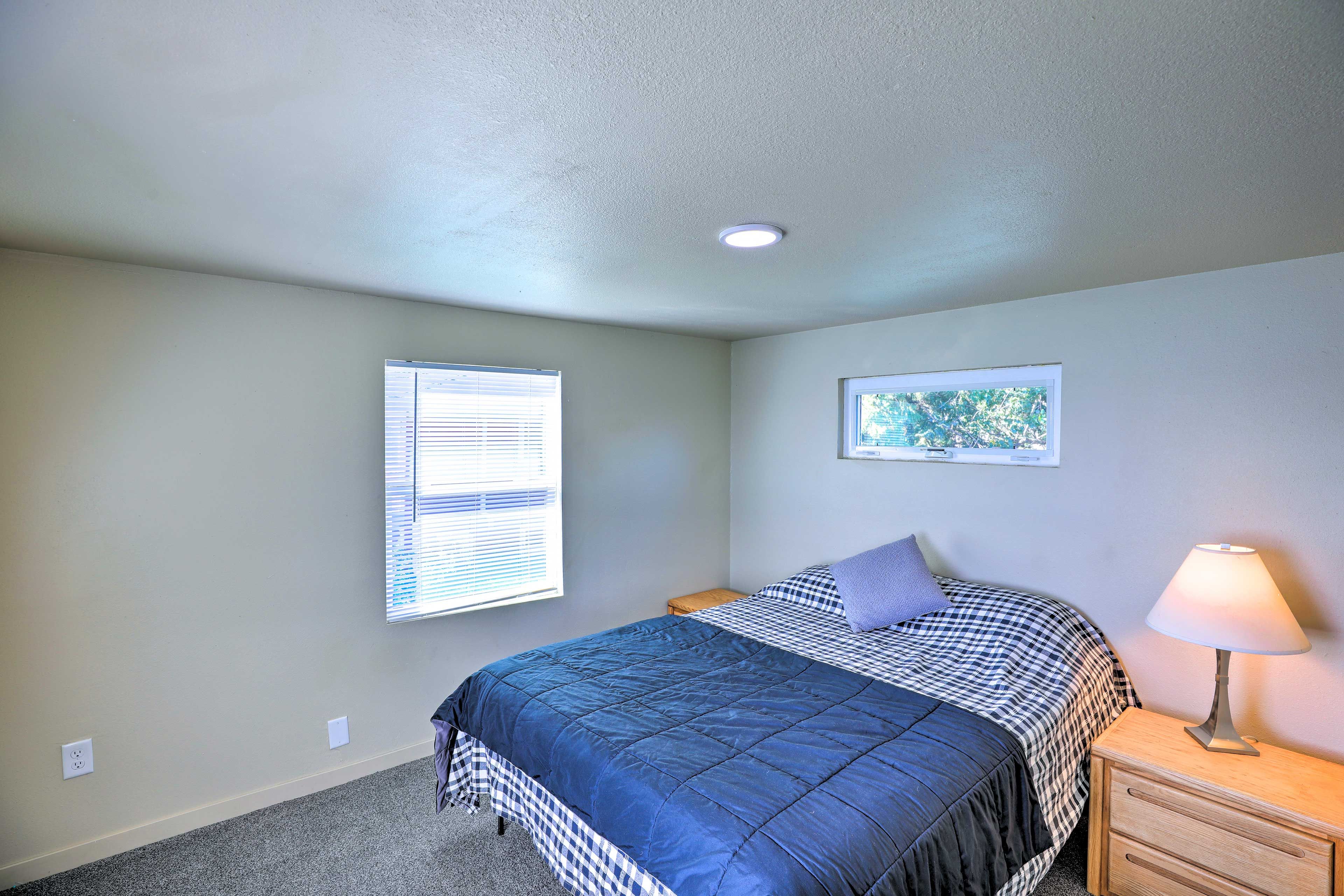 Bedroom 3 | Upper Level | Queen Bed
