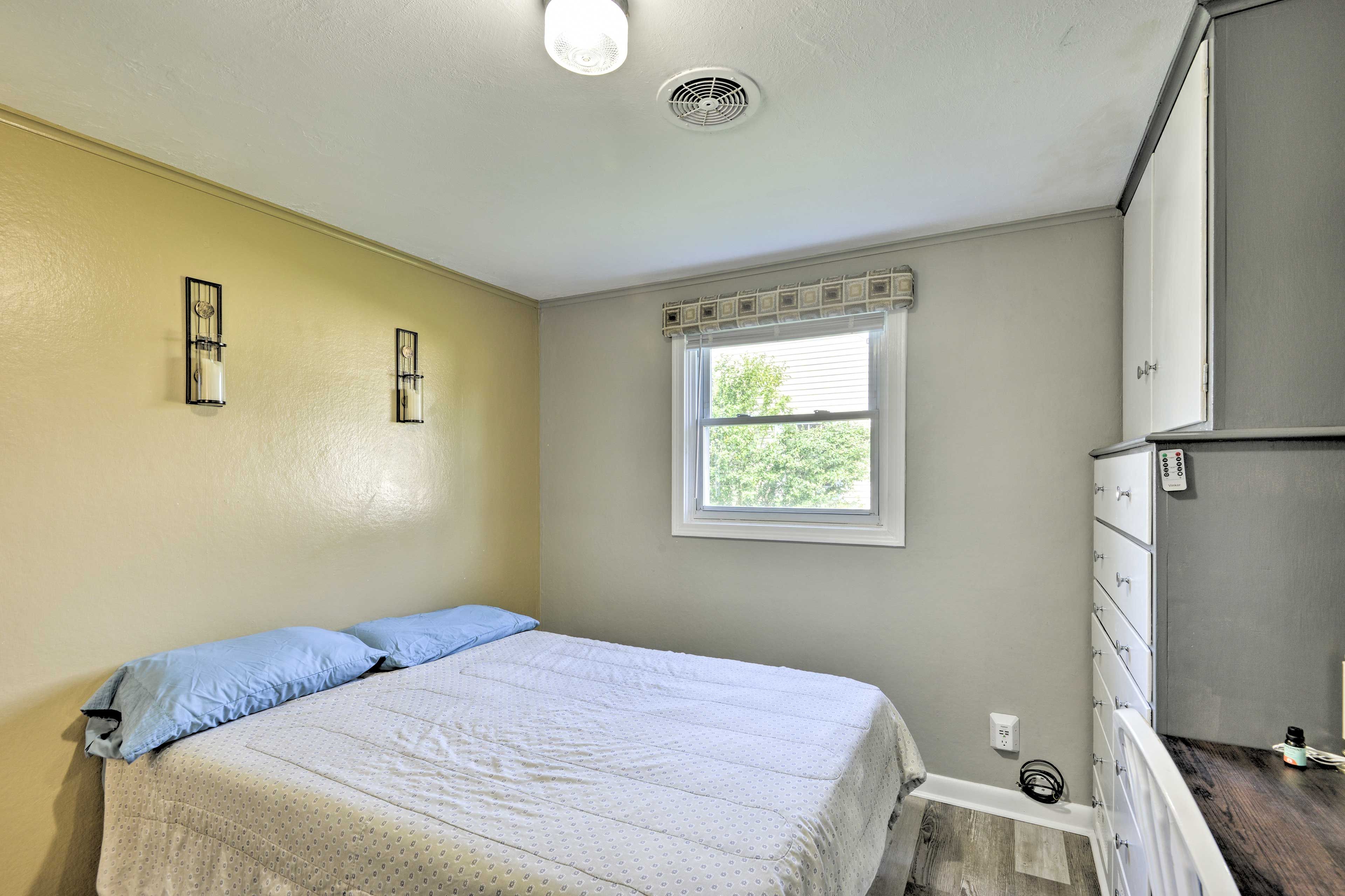 Bedroom 2 | Full Bed