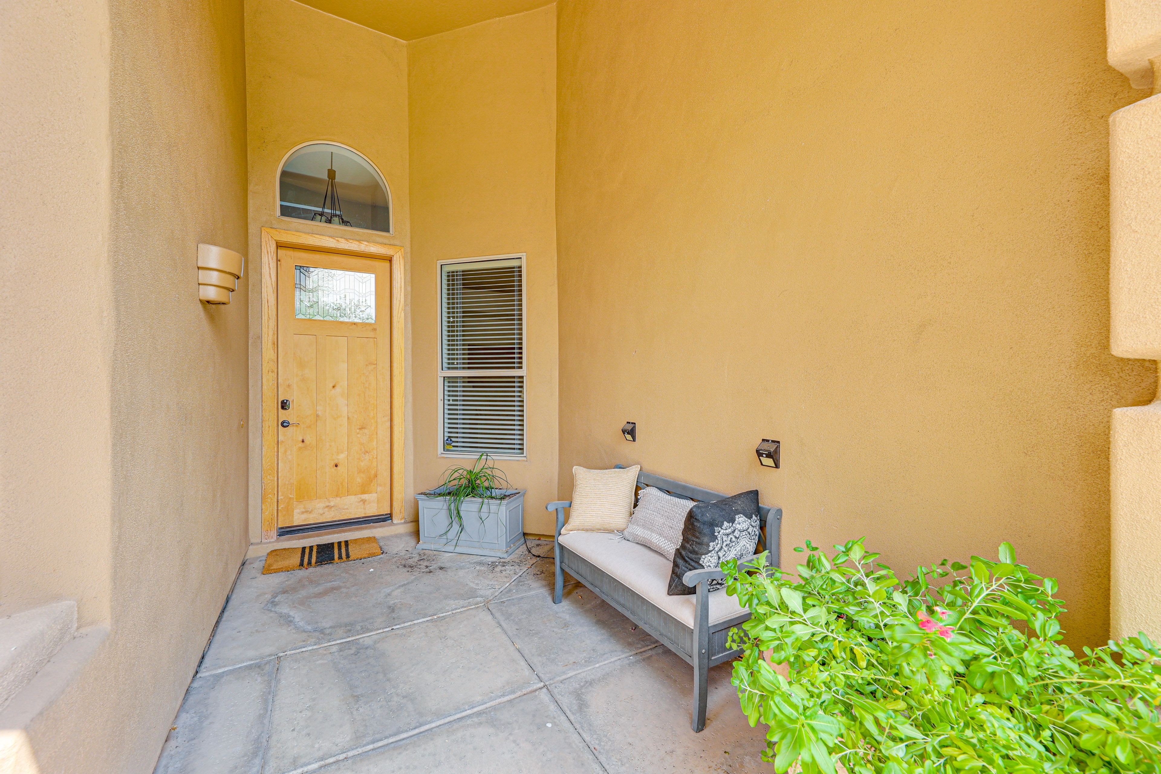 Front Entrance | Keyless Entry