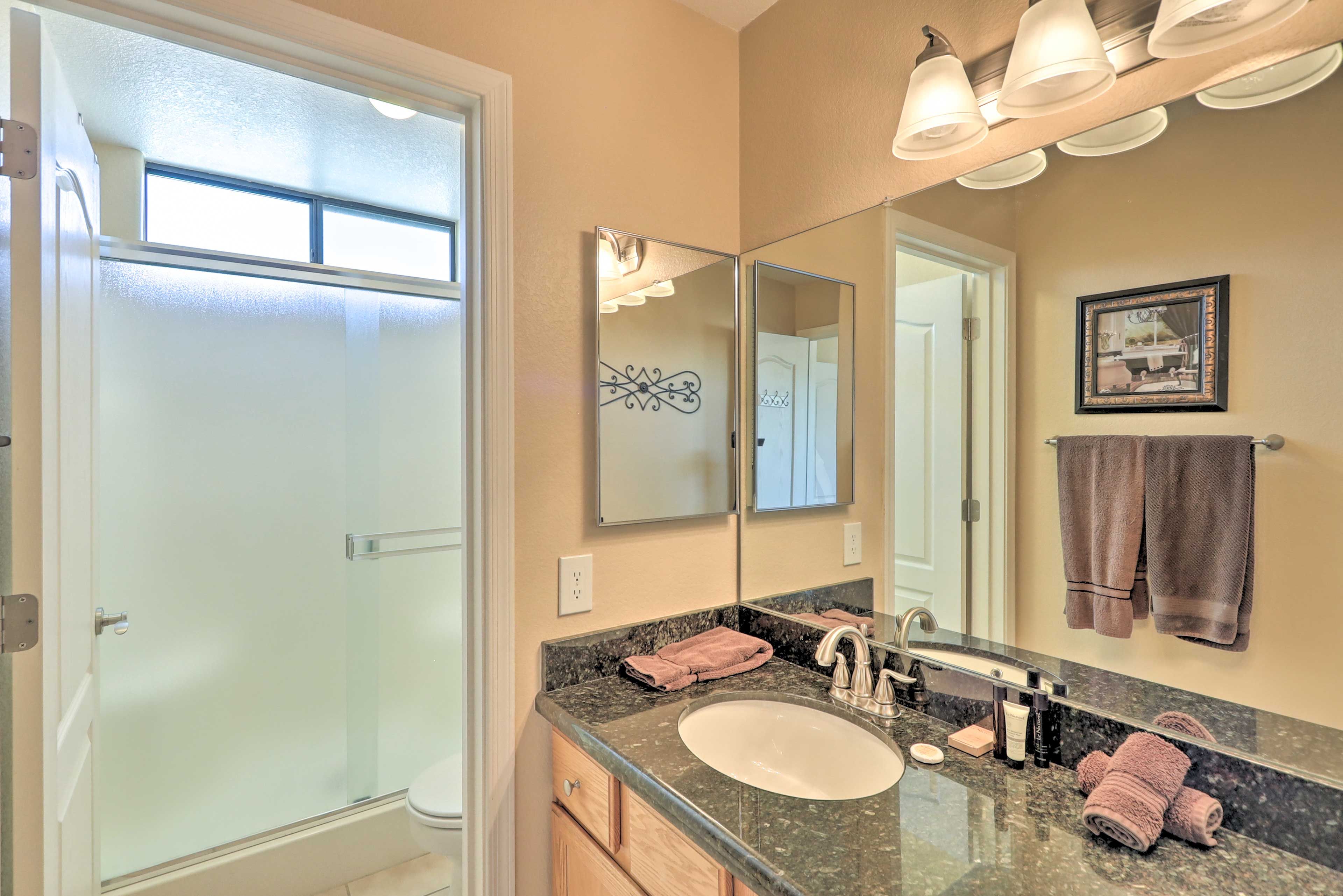 En-Suite Bathroom