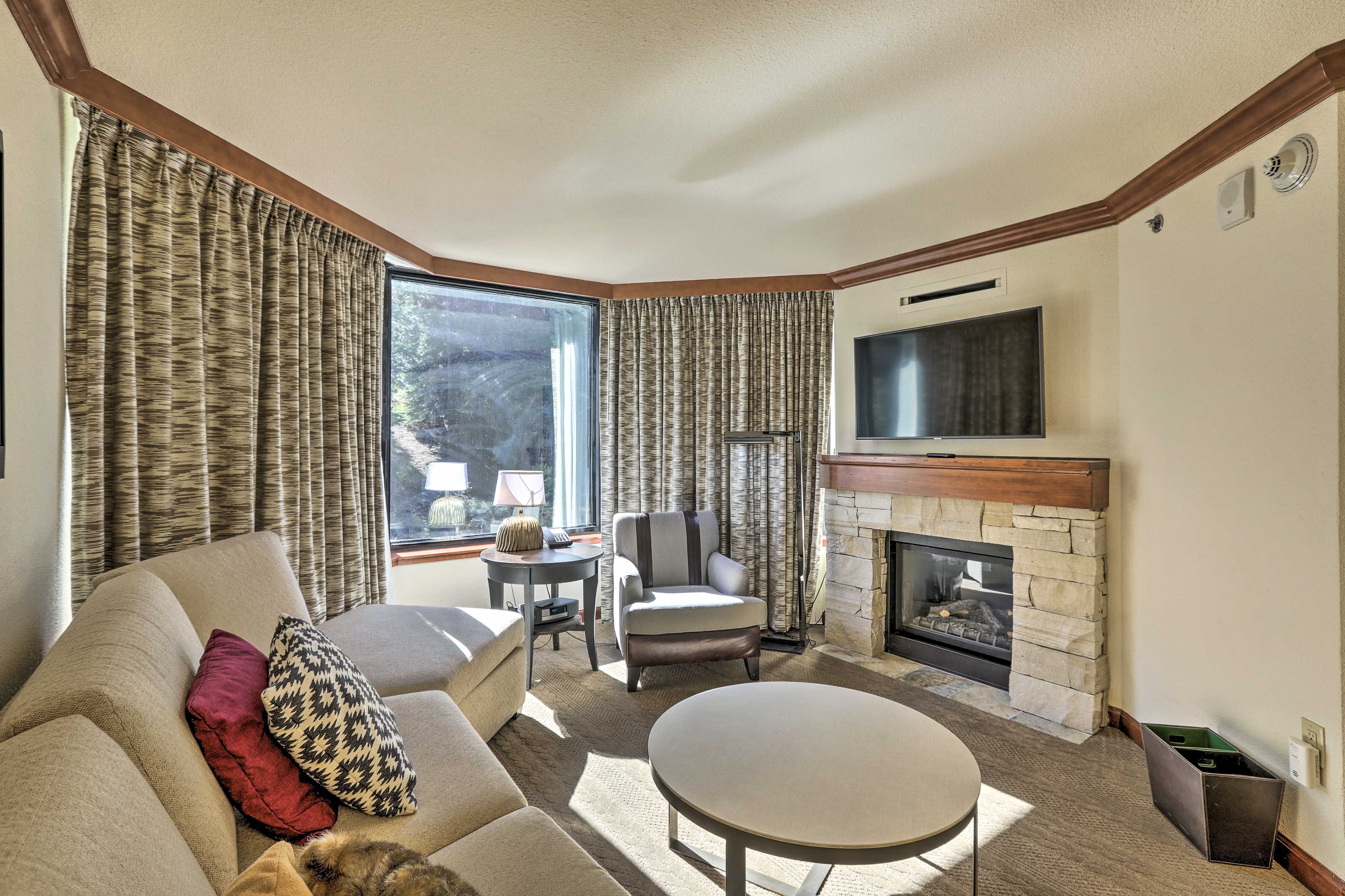 Living Room | Gas Fireplace | Sleeper Sofa