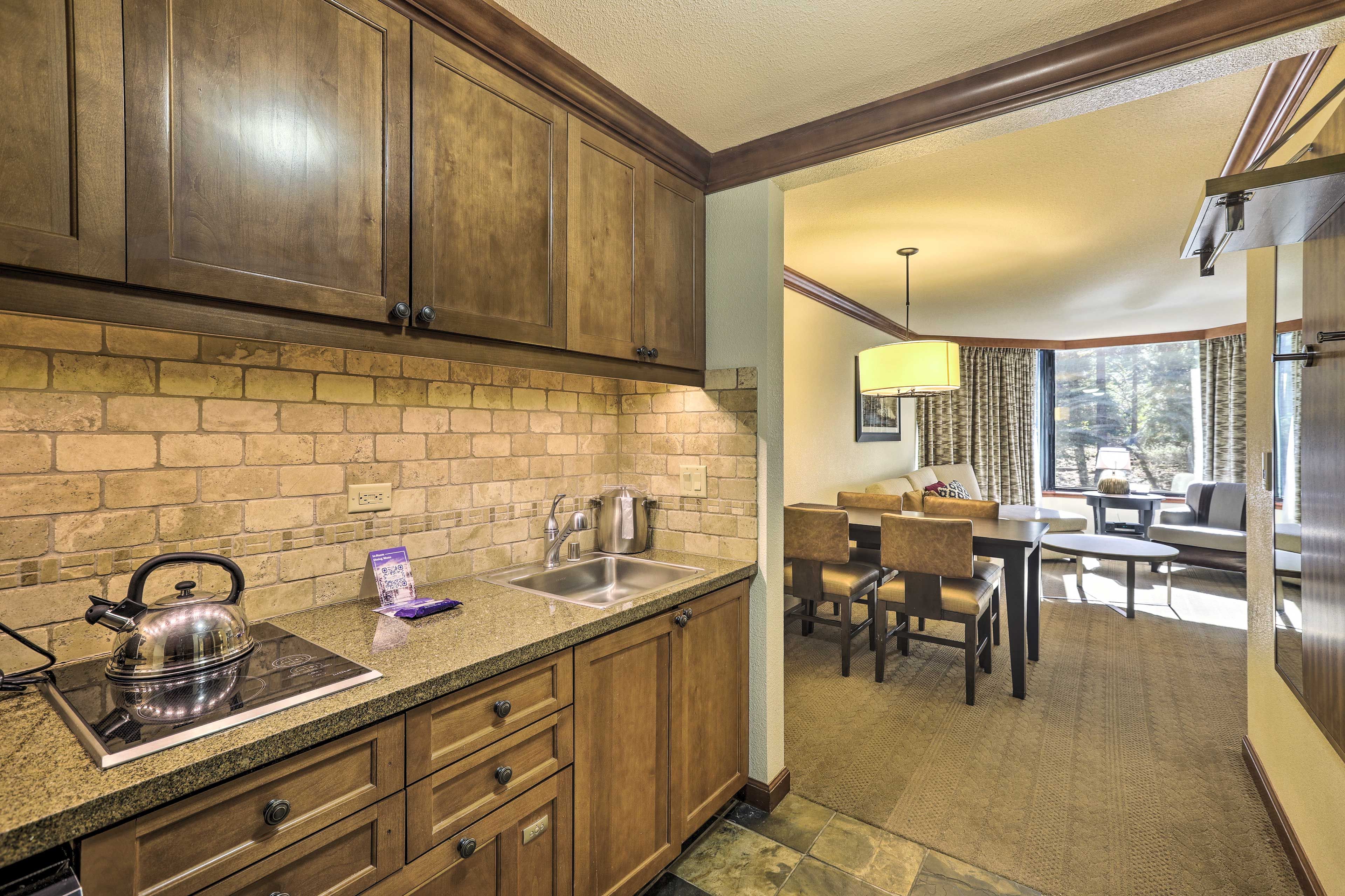 Kitchenette | Cooking Basics Provided