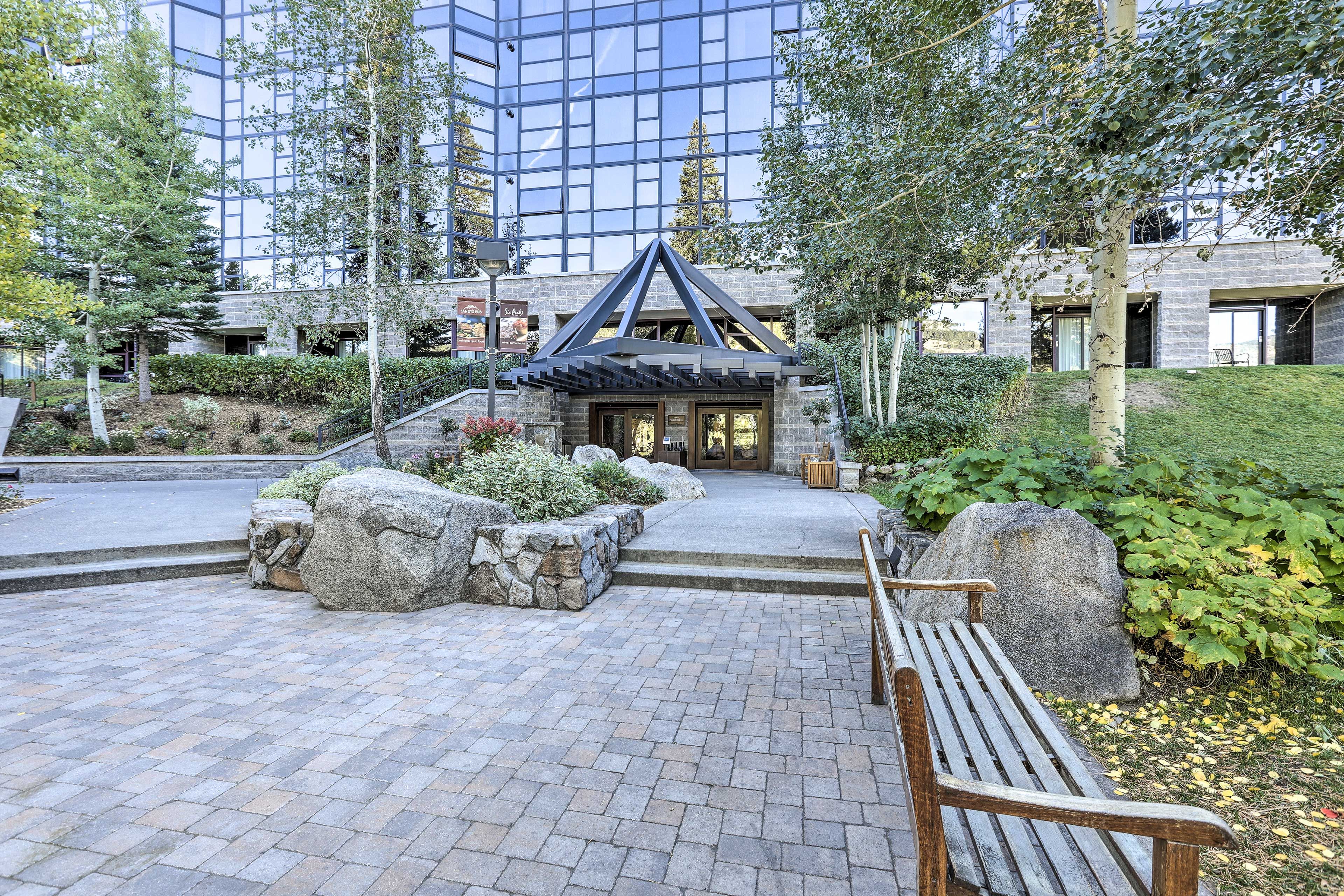 Everline Resort Entrance
