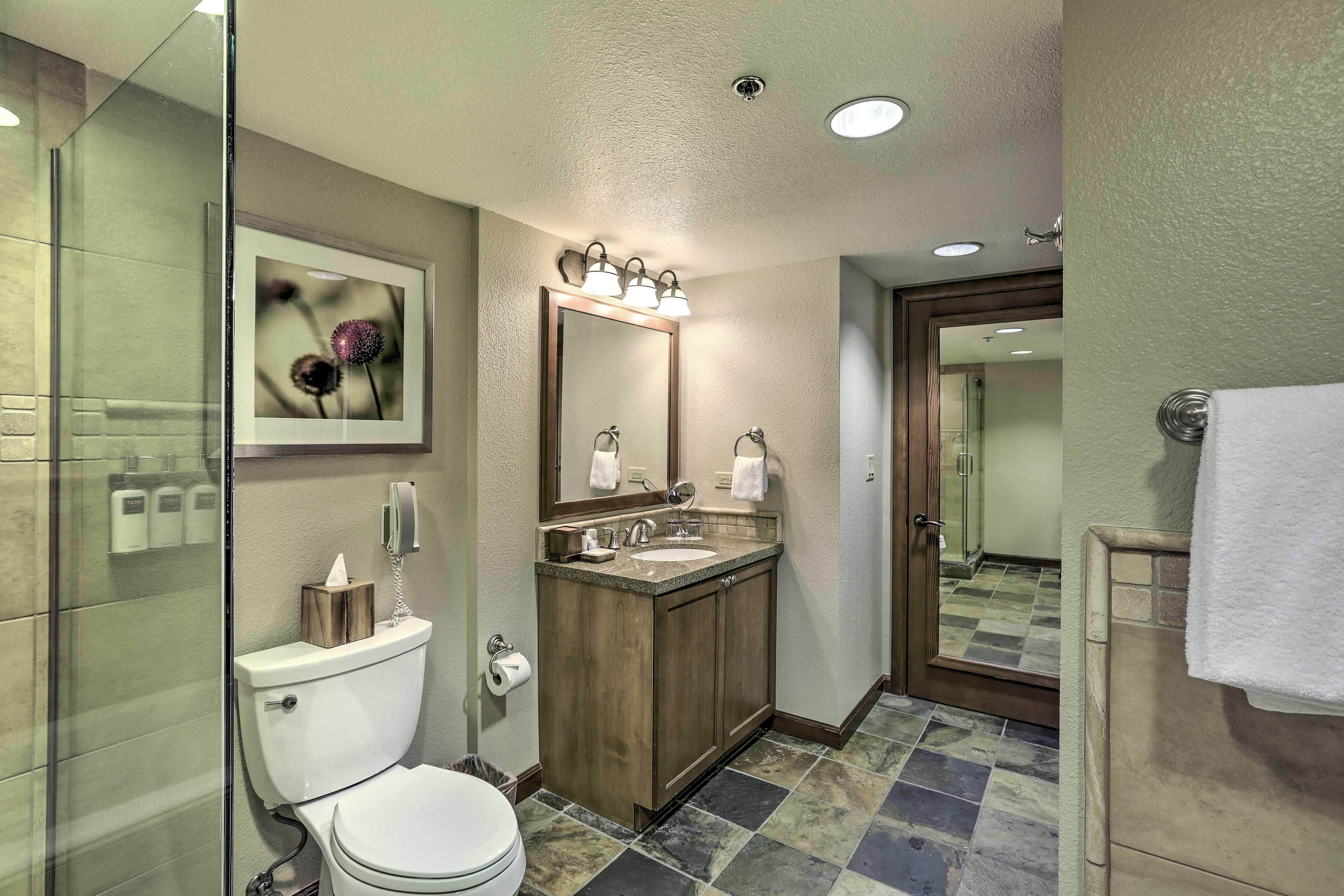 Full Bathroom