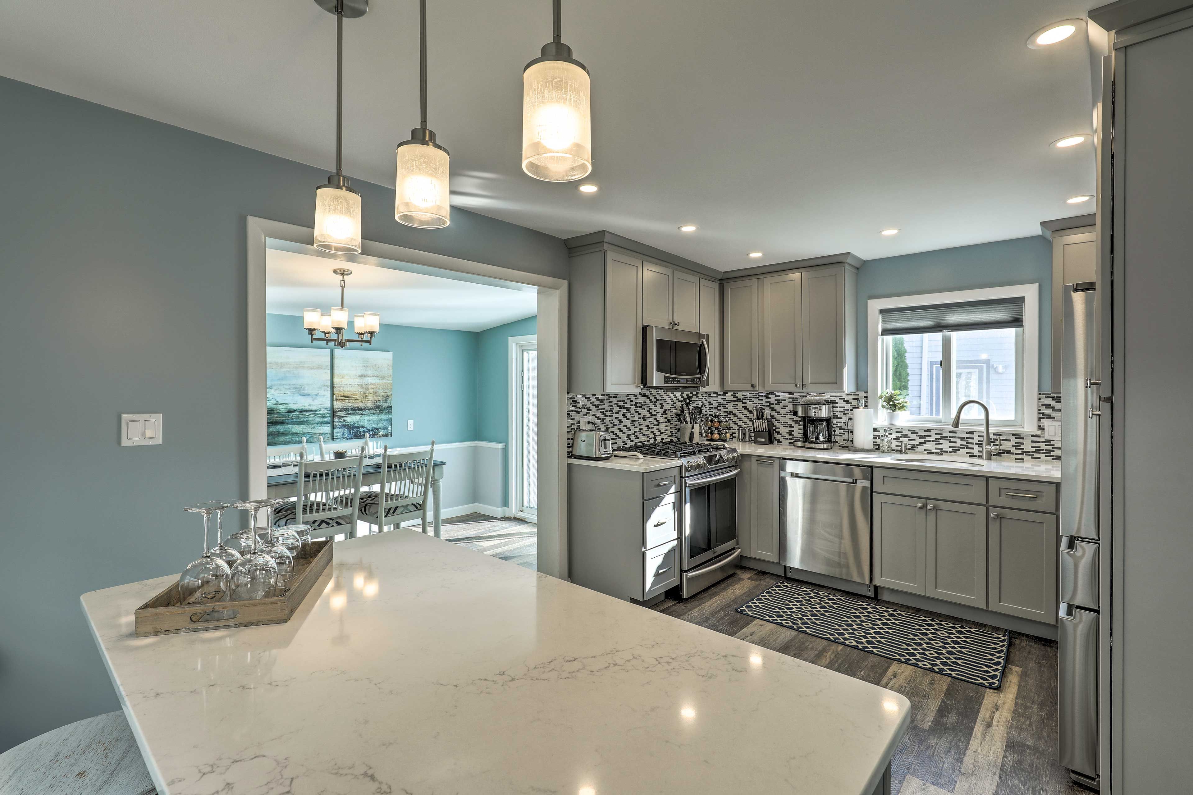 Revere Vacation Rental | 2BR | 1.5BA | 2 Stories | 1,100 Sq Ft | Stairs Required