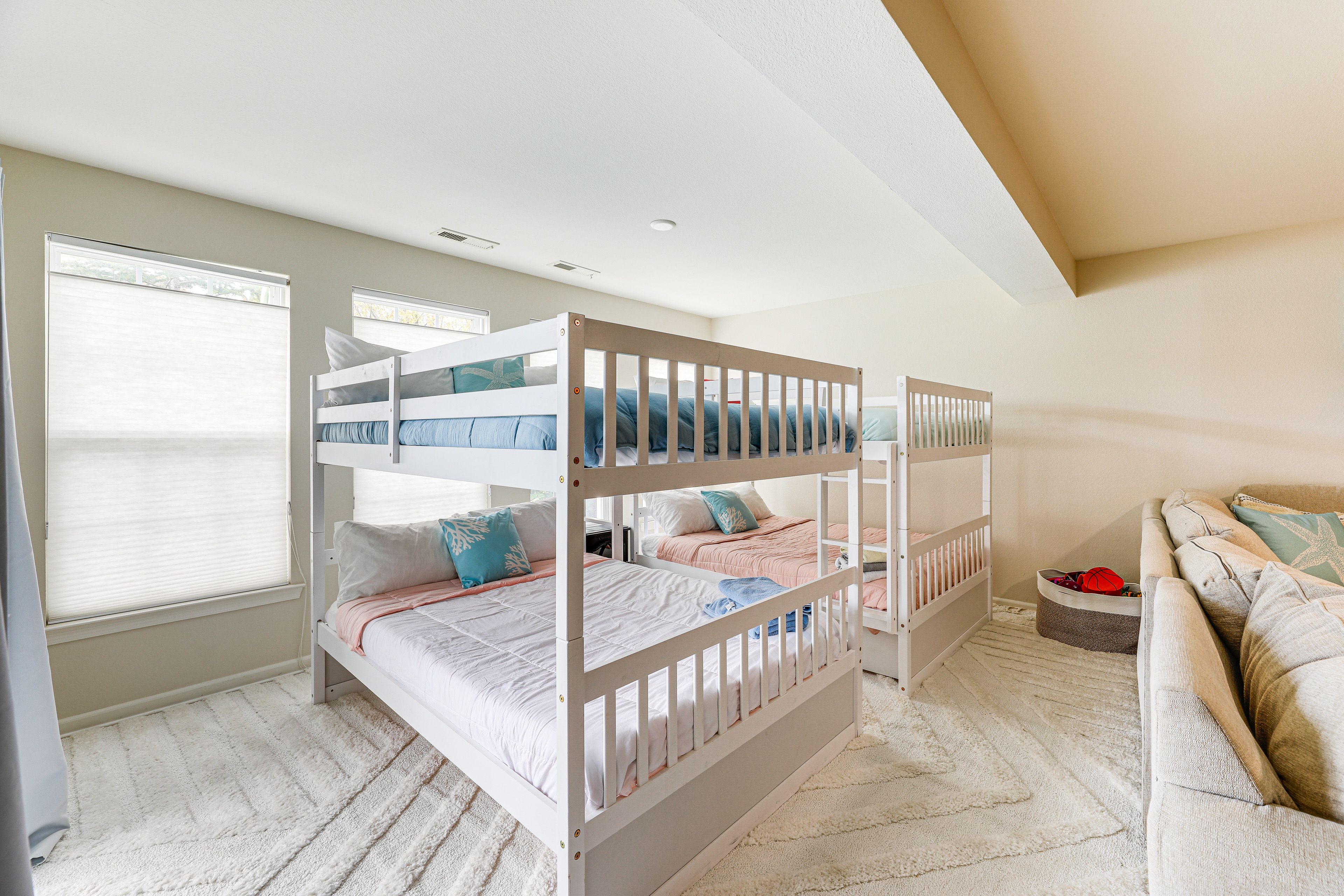 Bedroom 4 | 2 Full Bunk Beds