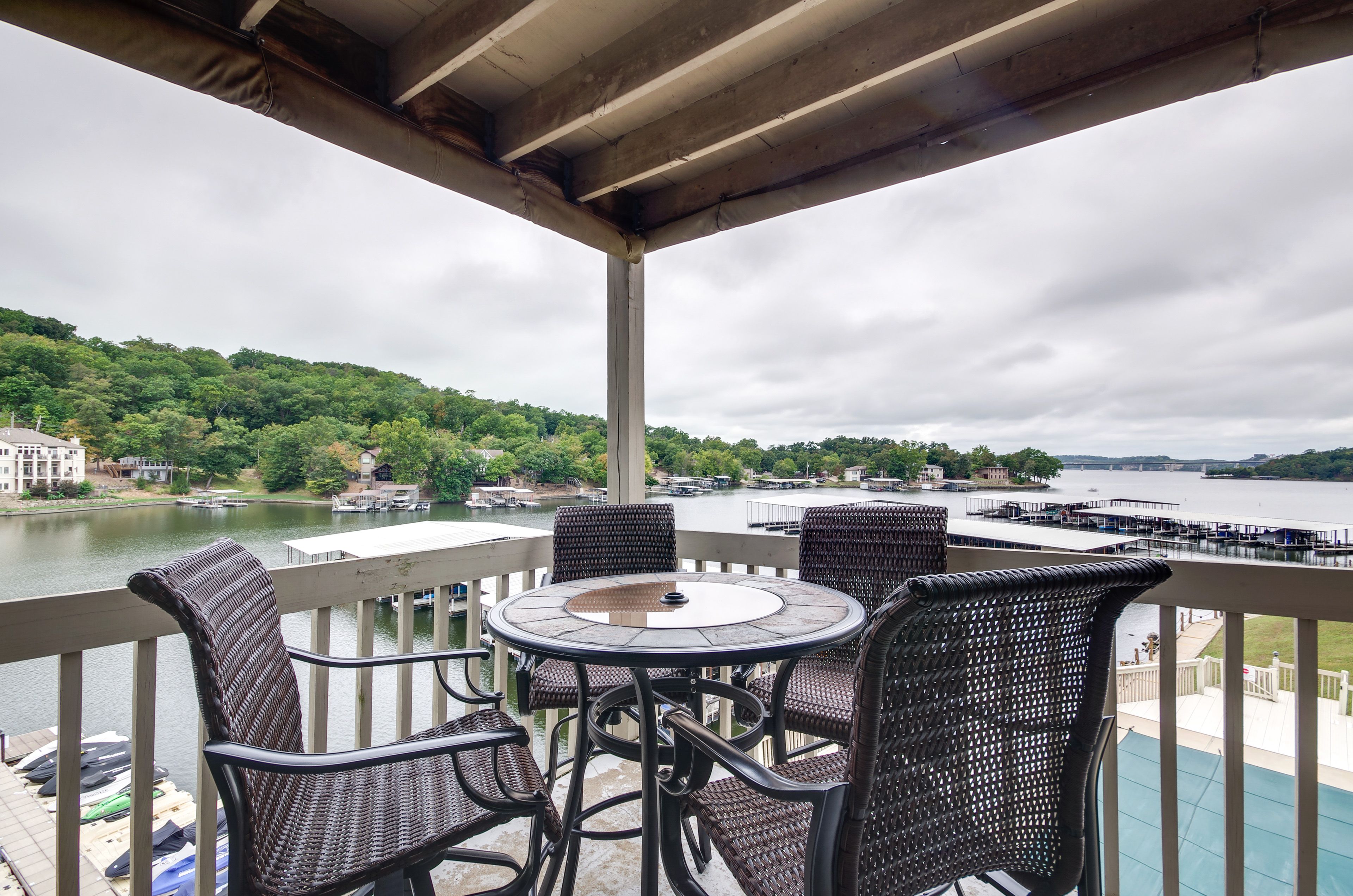 Osage Beach Vacation Rental | 2BR | 2BA | Stairs Required | 950 Sq Ft