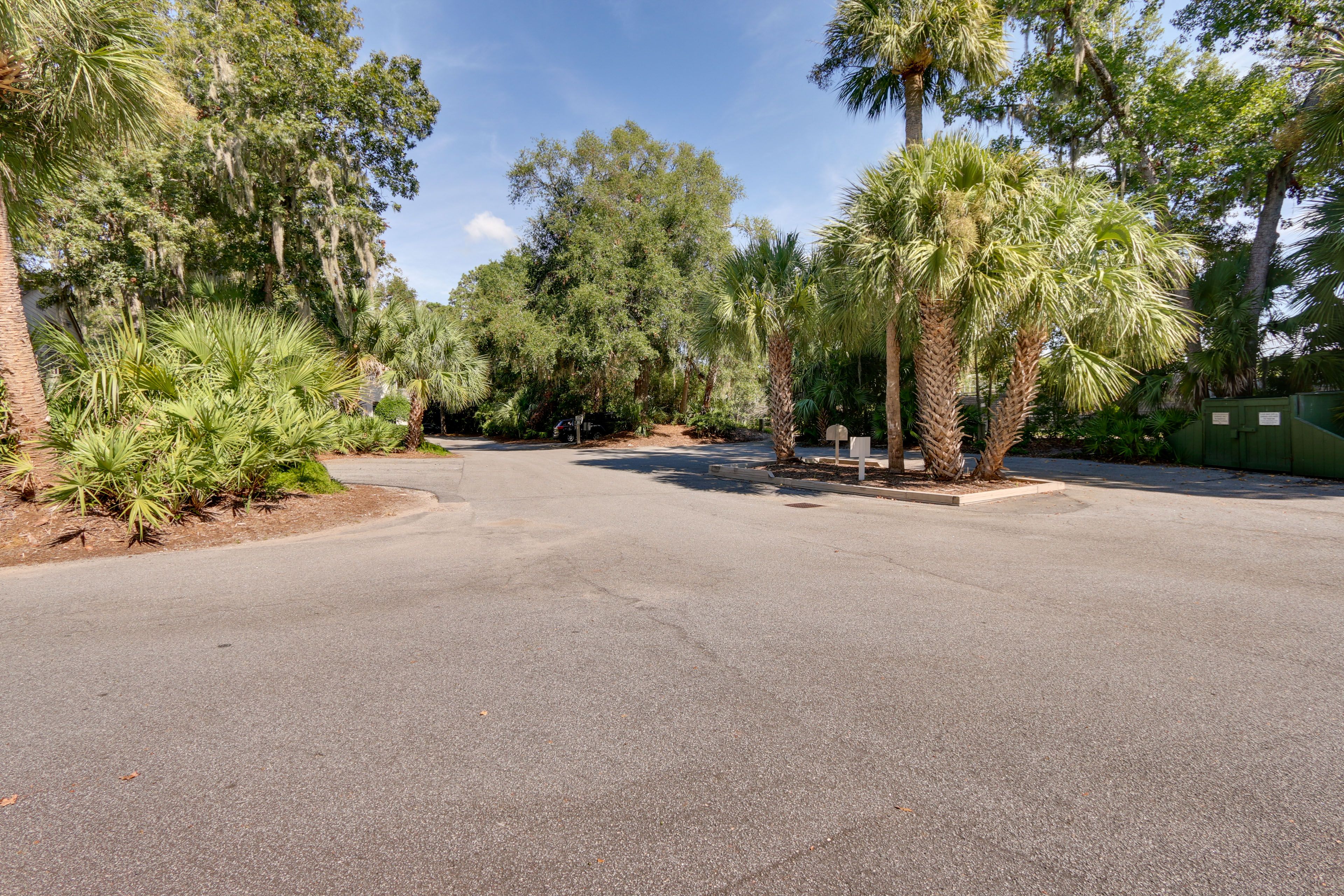 Parking | Community Lot (2 Vehicles)