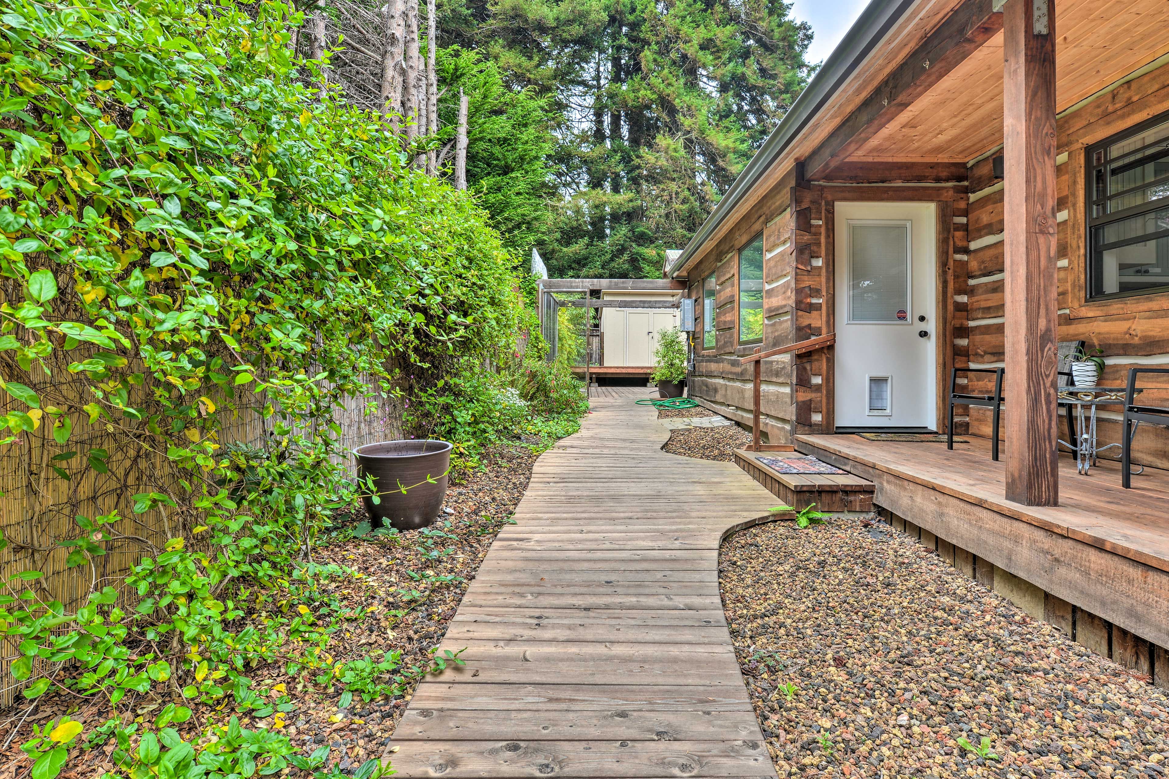Outdoor Walkway