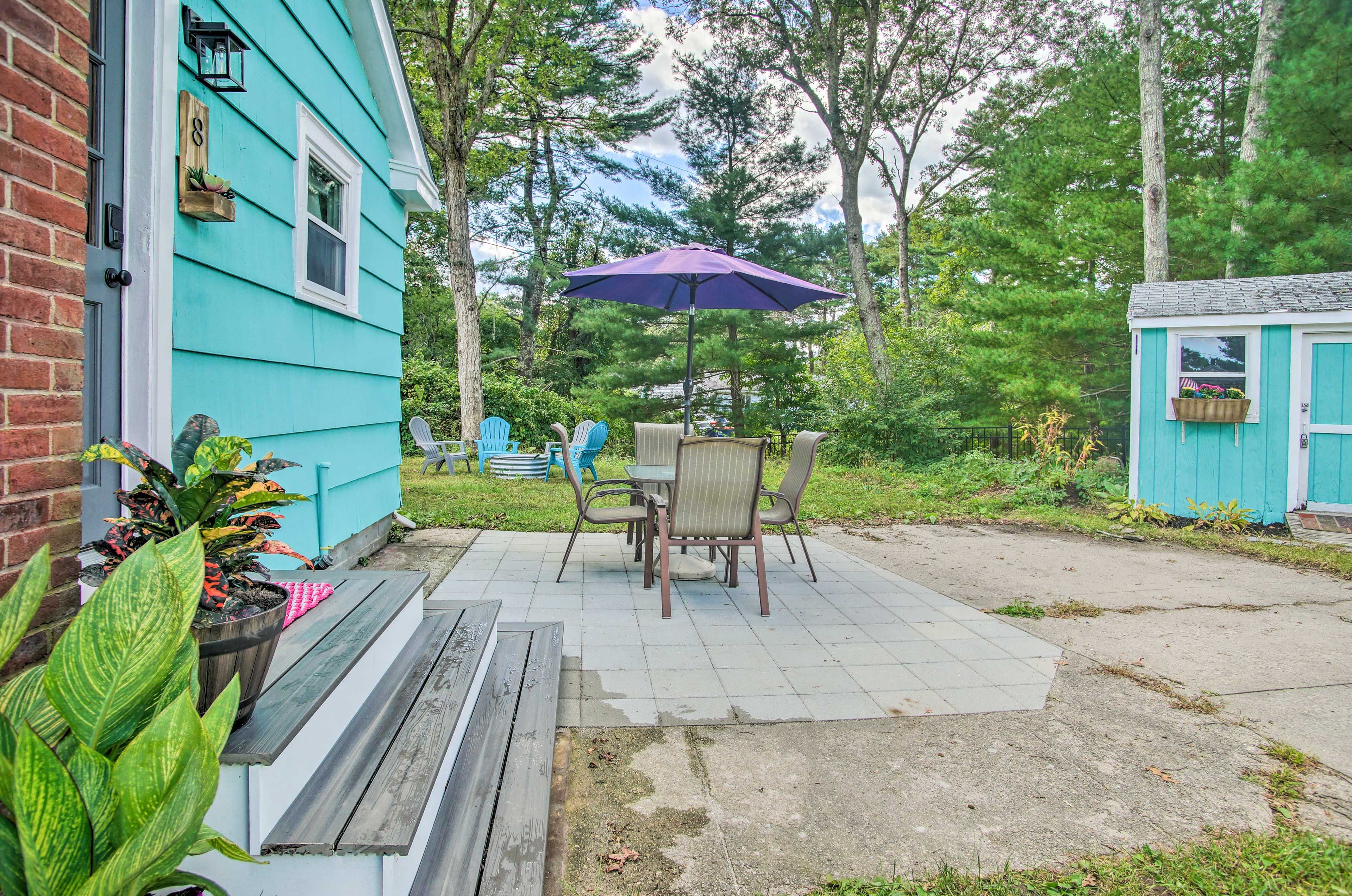 Patio | Outdoor Dining | Gas Grill