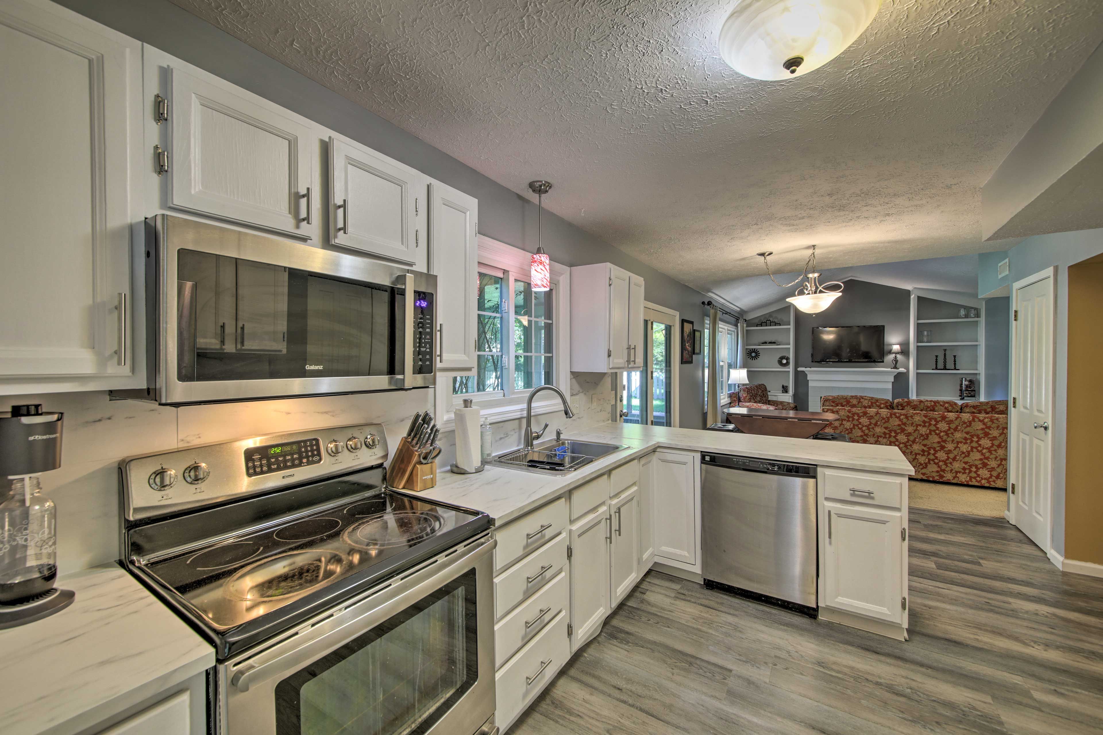 Kitchen | Fully Equipped
