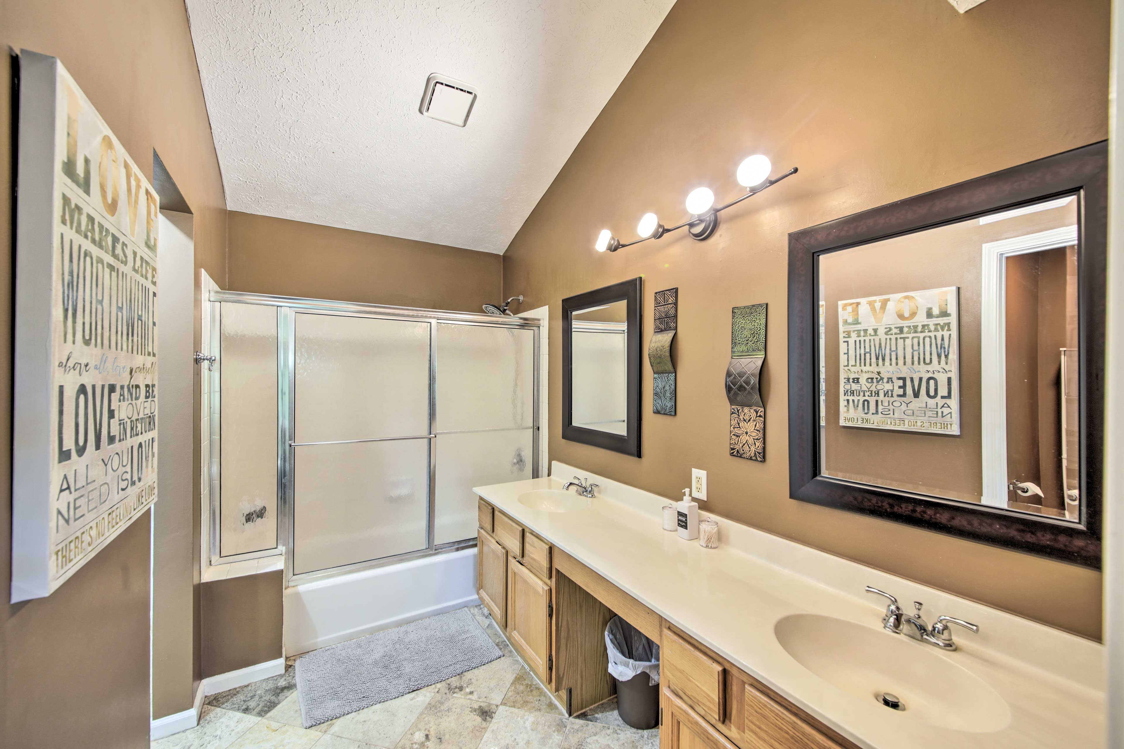 Bathroom | Complimentary Toiletries
