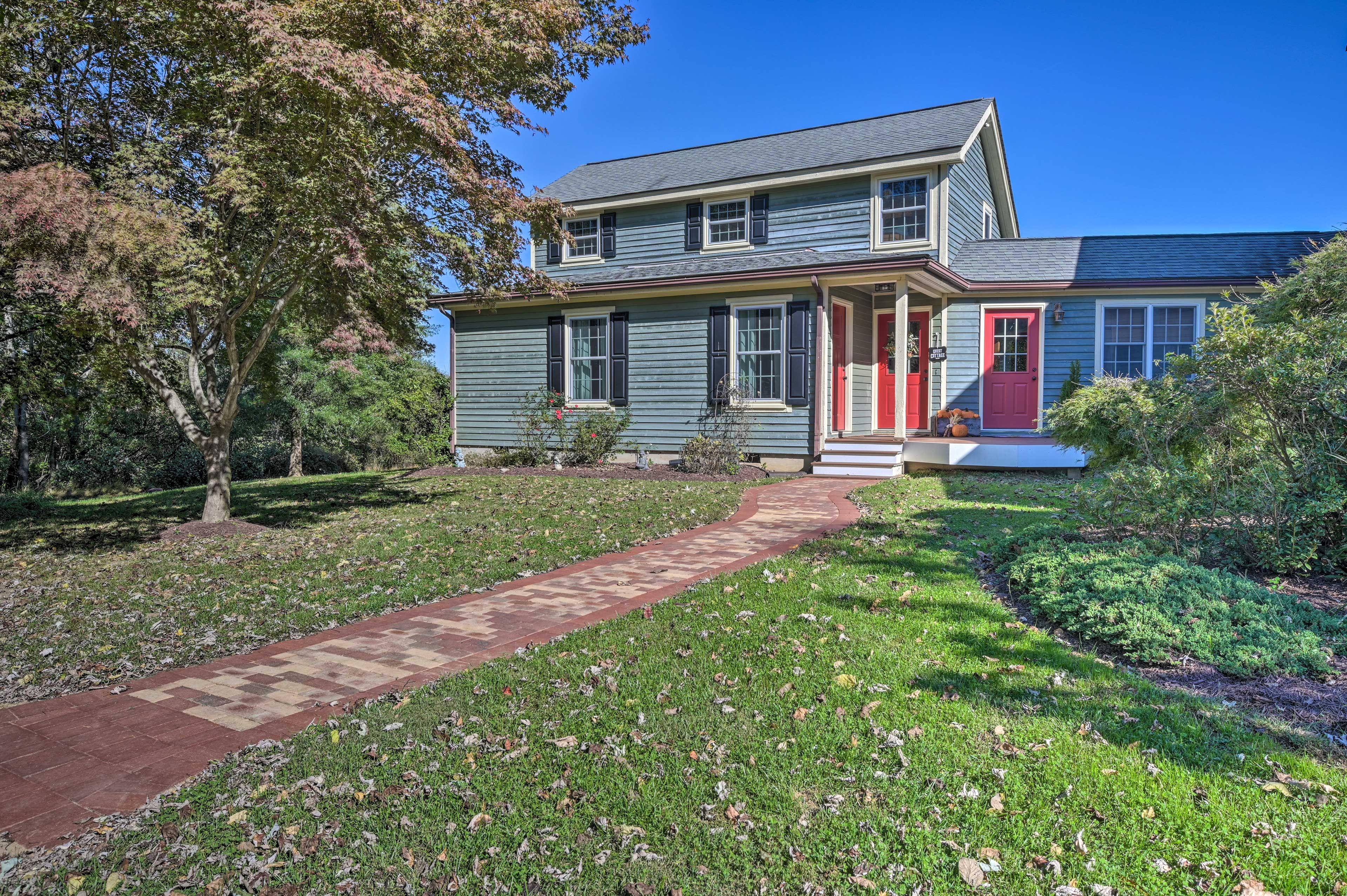 Home Exterior | Driveway Parking (2 Vehicles)