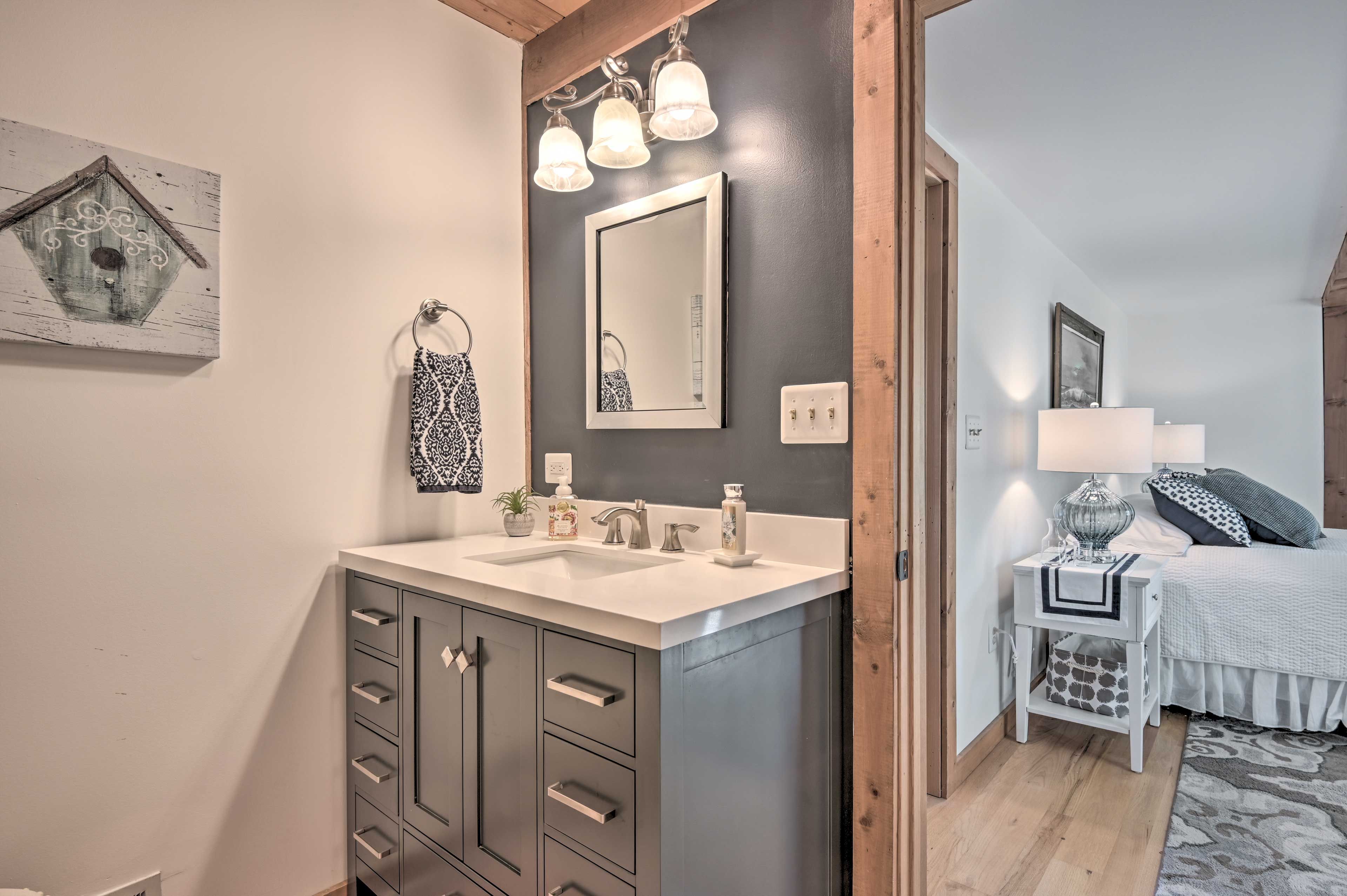 En-Suite Bathroom