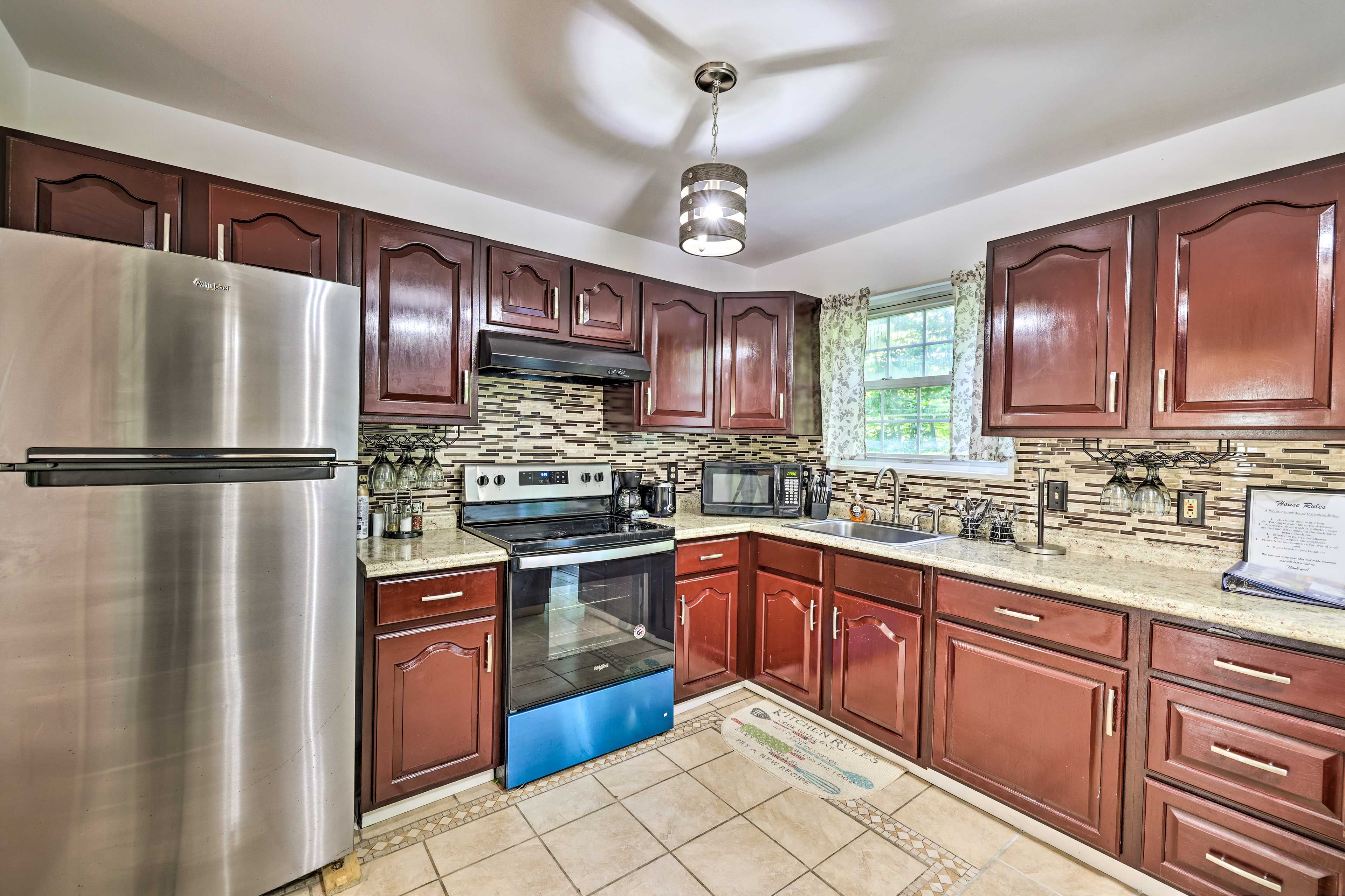 Kitchen | Drip Coffee Maker | Toaster