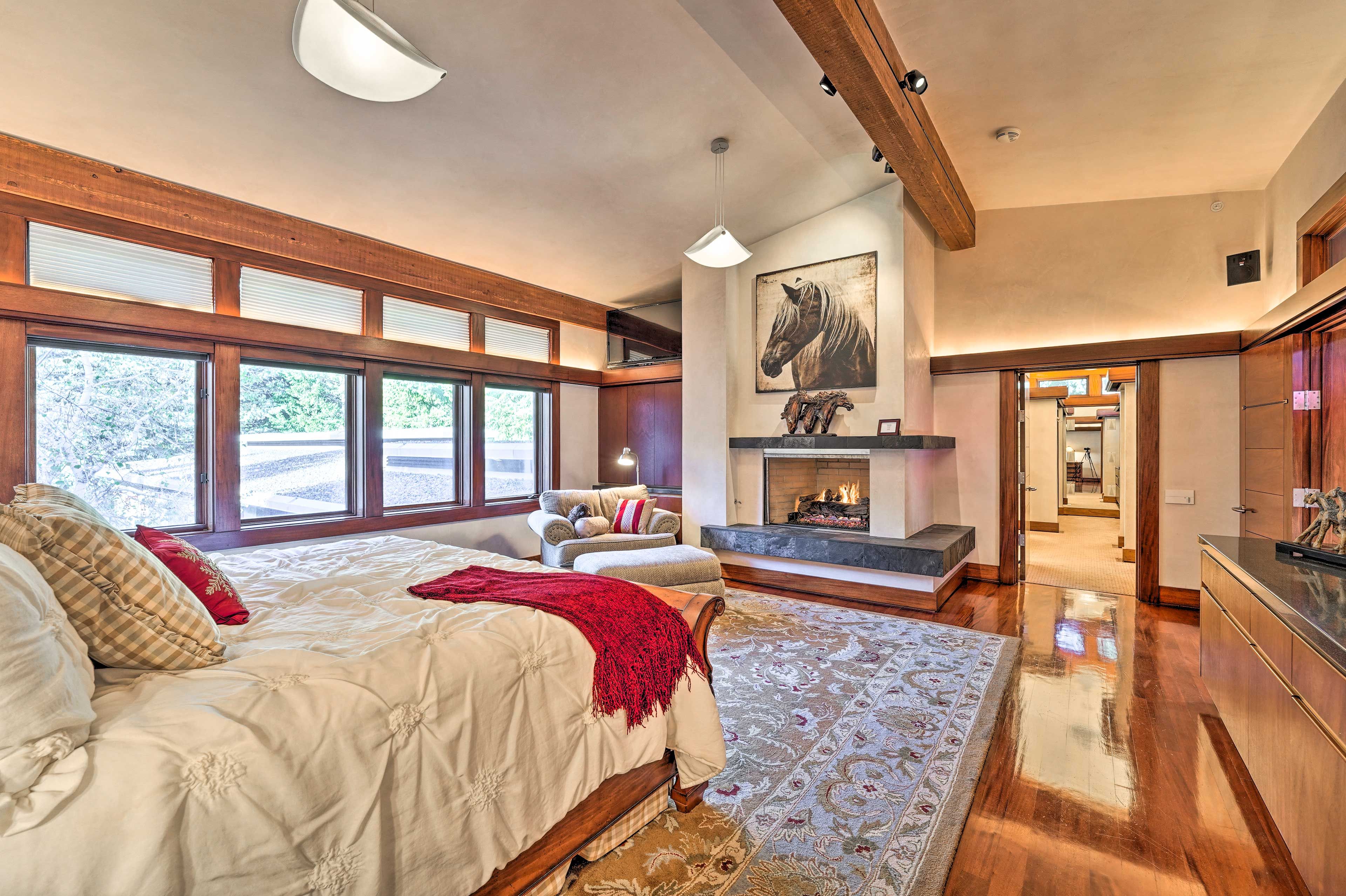Bedroom 4 | Smart TV | Gas Fireplace