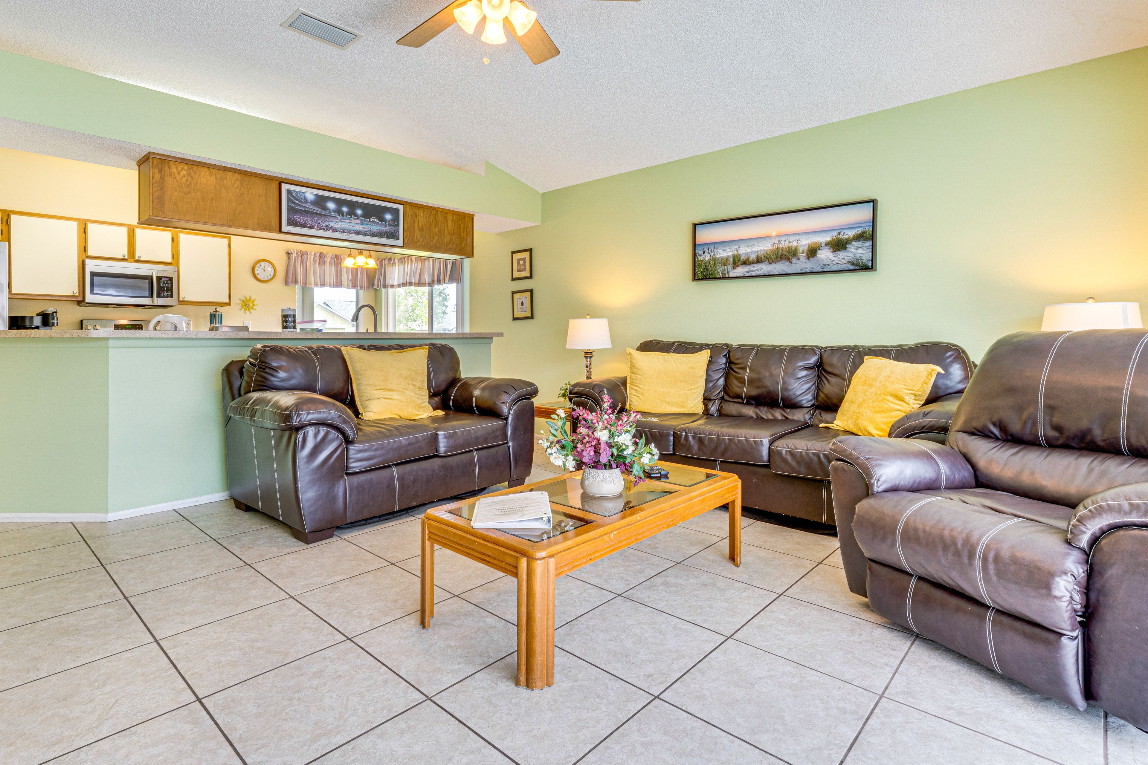 Living Room | Smart TV