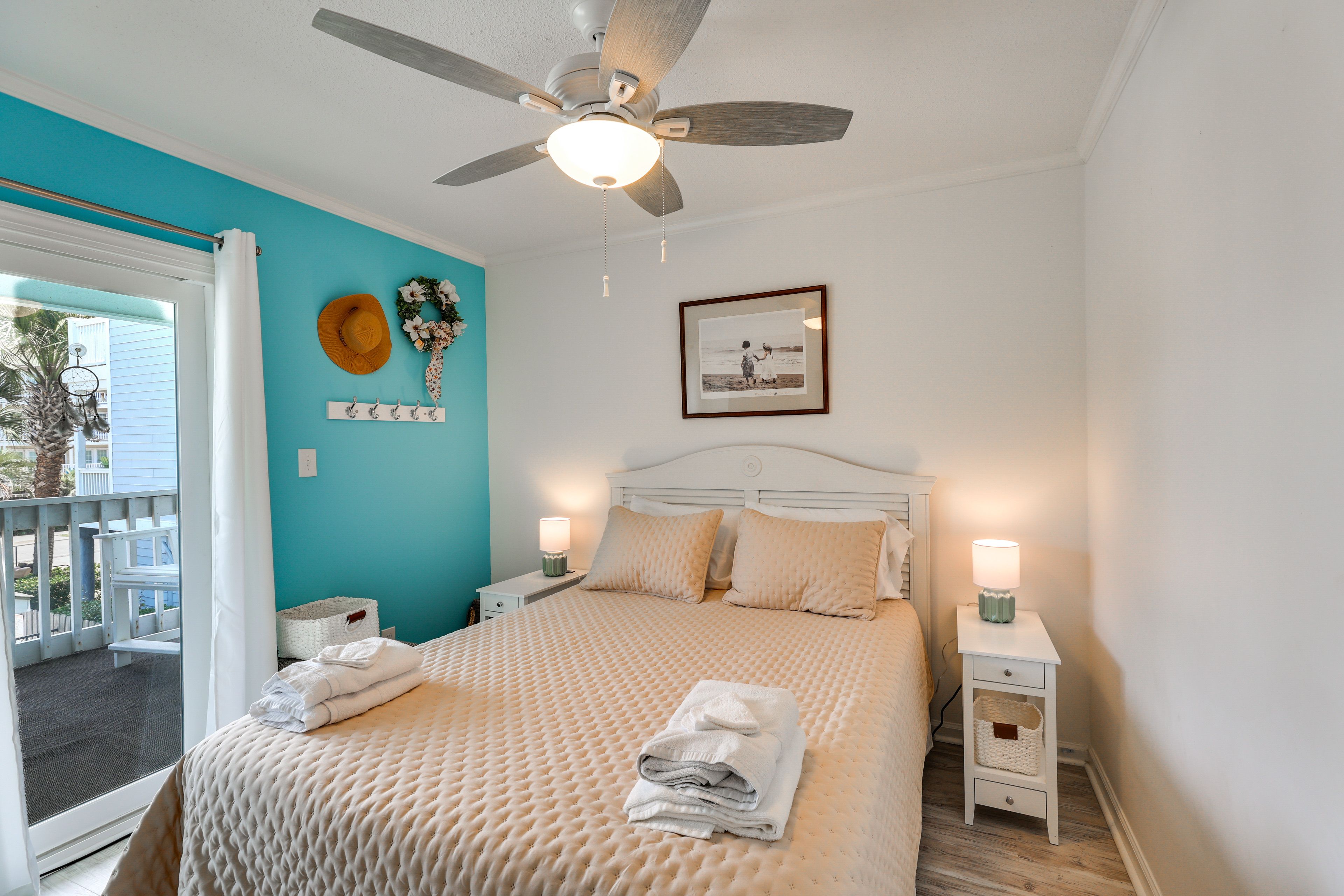 Bedroom 1 | Queen Bed | Cable TV | Balcony Access