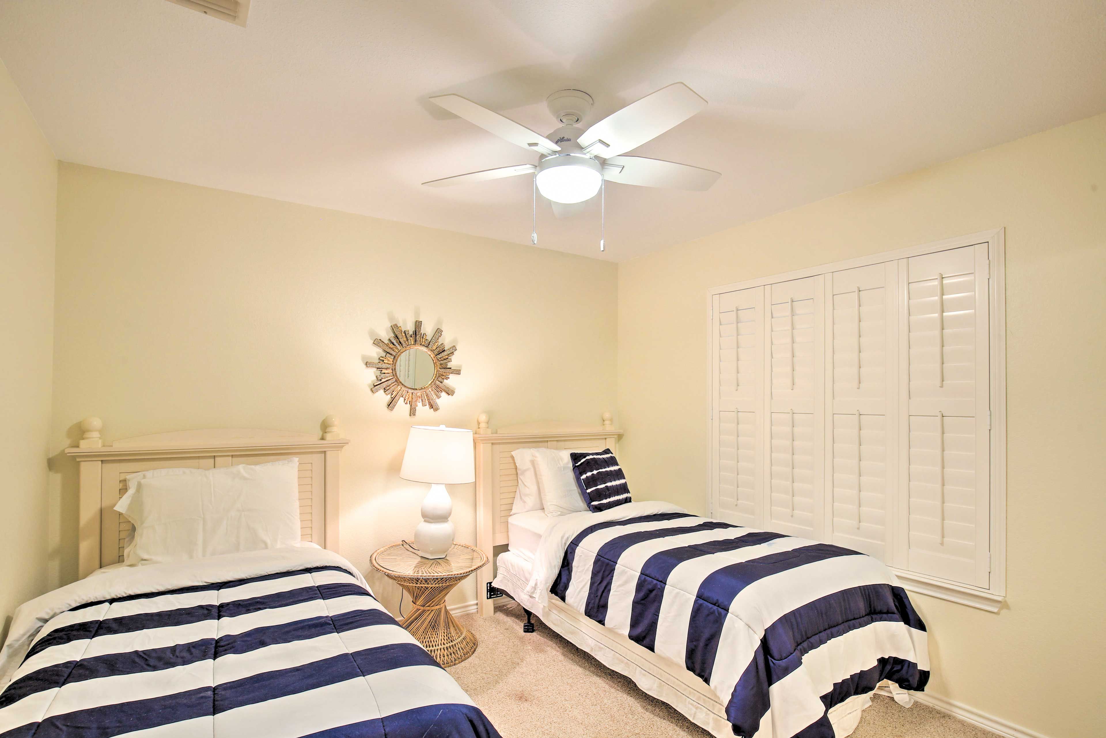 Bedroom 3 | 2 Twin Beds | Main Level