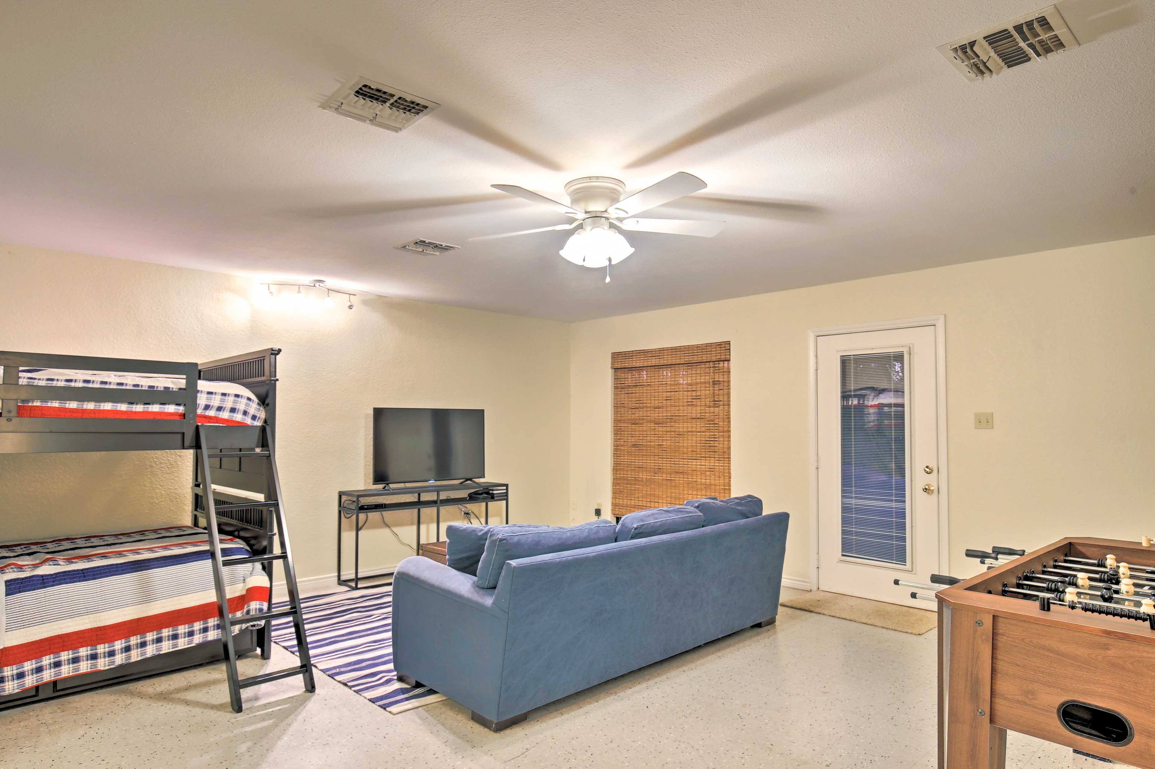 Bedroom 4 | Sleeper Sofa | Smart TV