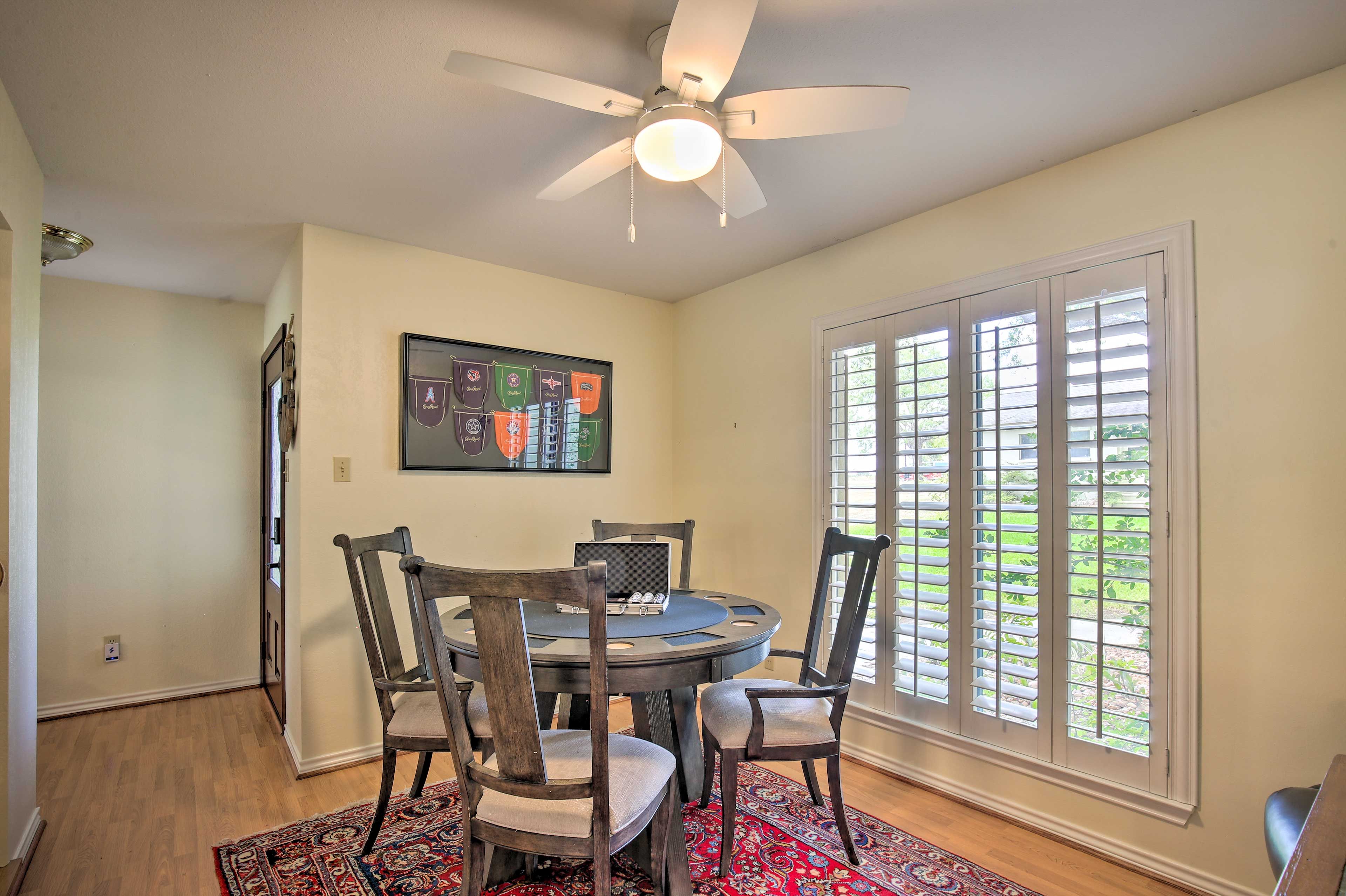 Game Room | Laptop-Friendly Workspace