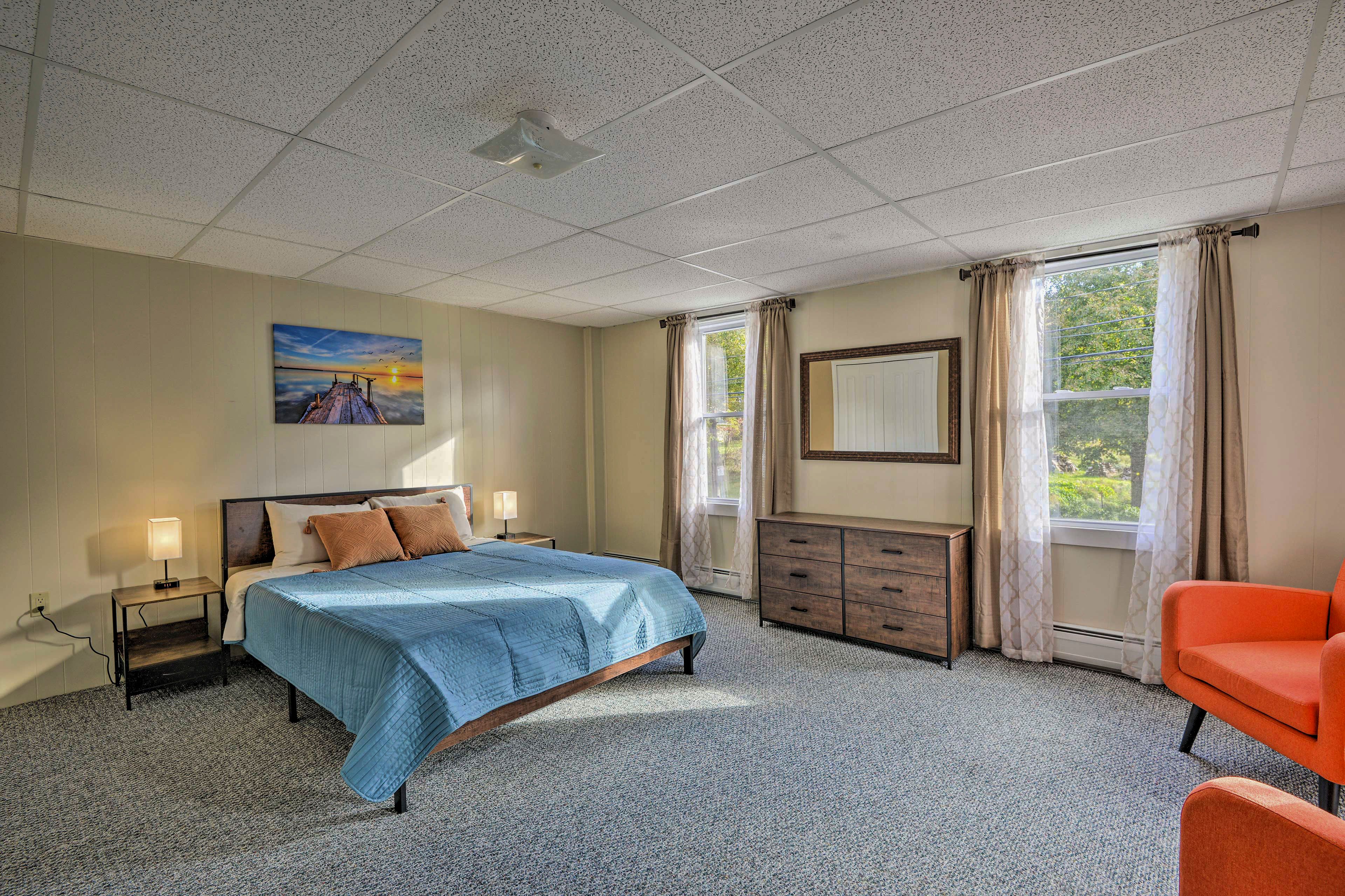 Bedroom 2 | Queen Bed