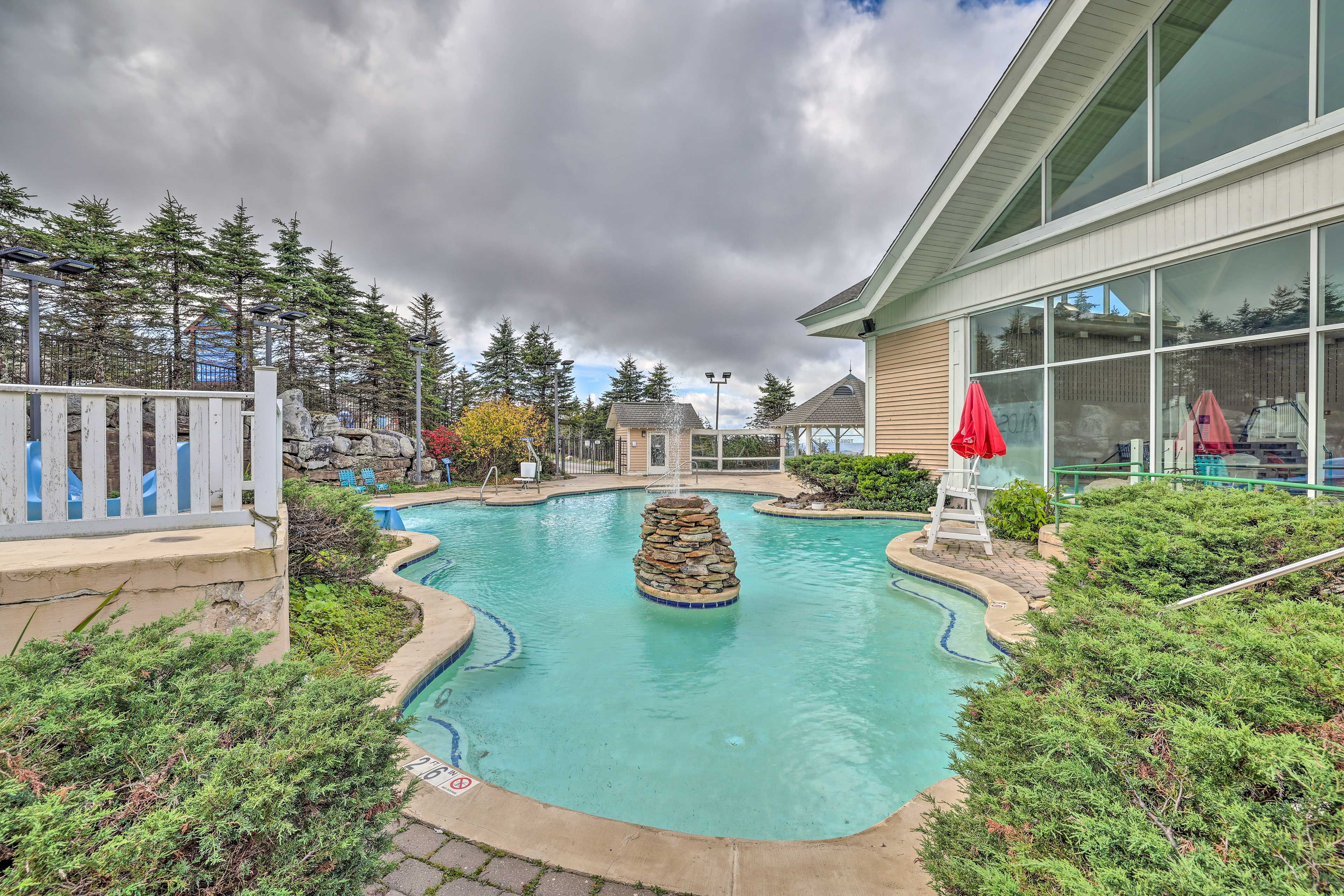 Community Outdoor Pool