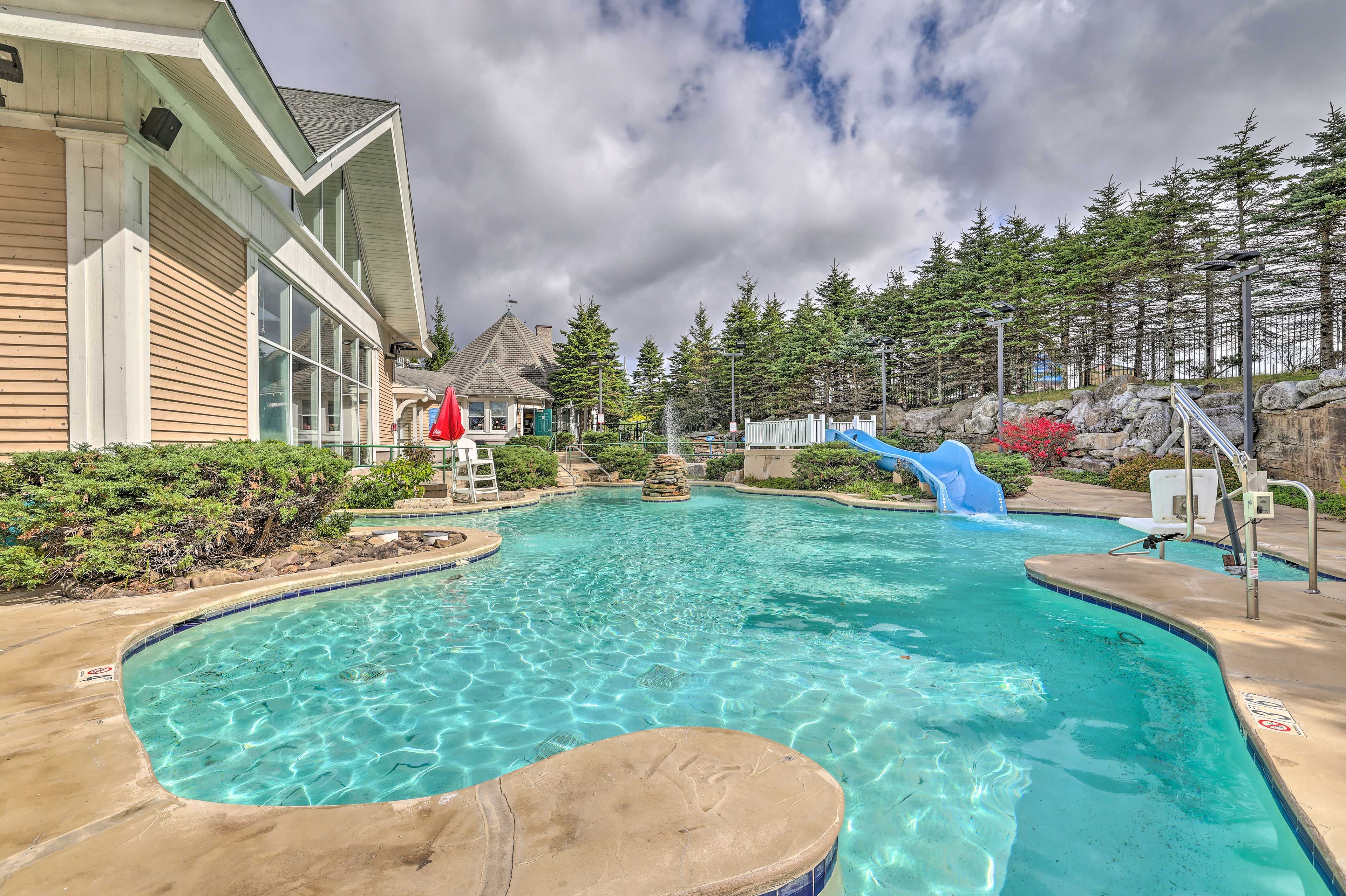 Community Outdoor Pool