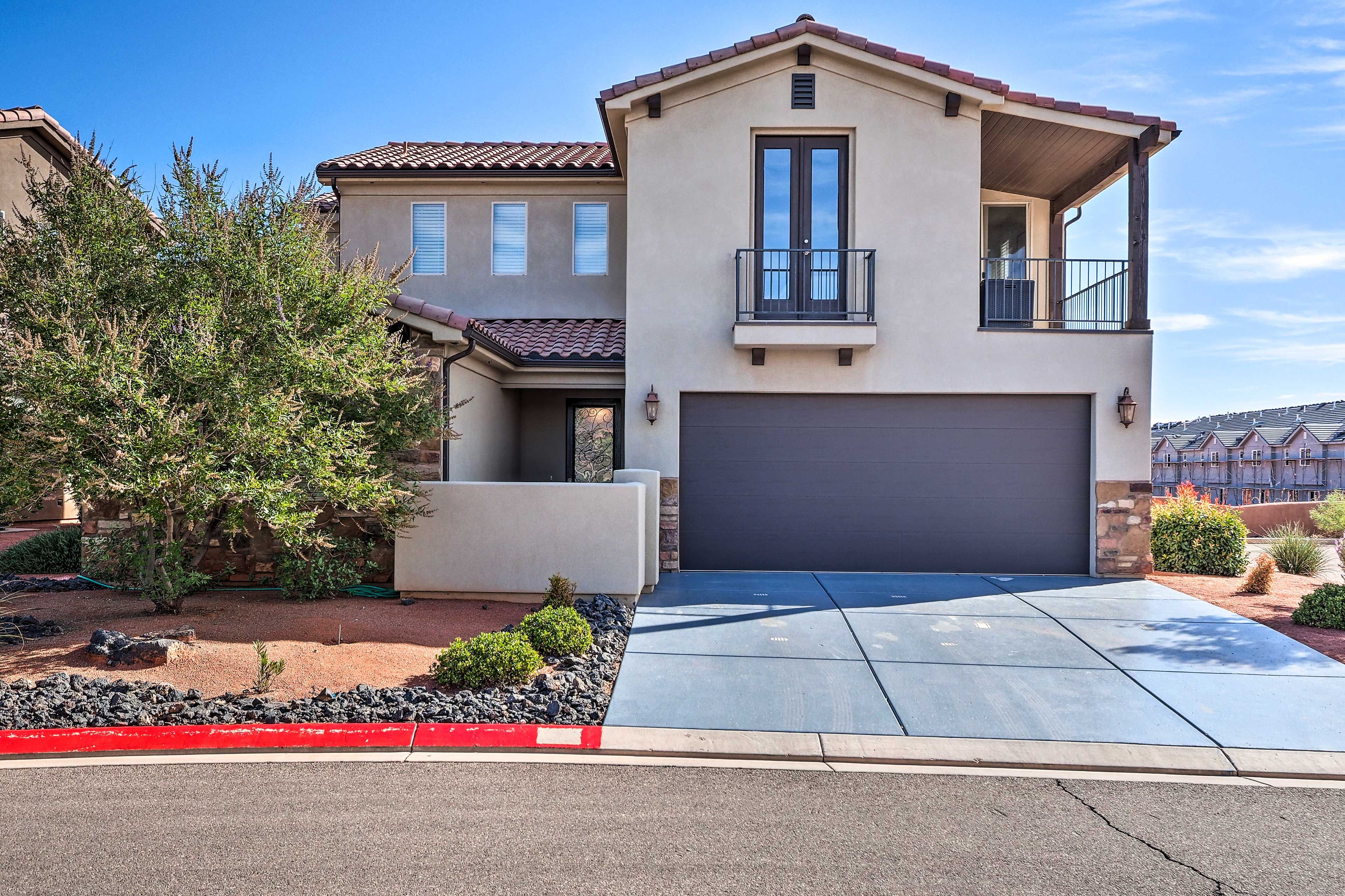 Exterior | Driveway Parking (2 Vehicles) | Garage Parking (2 Vehicles)