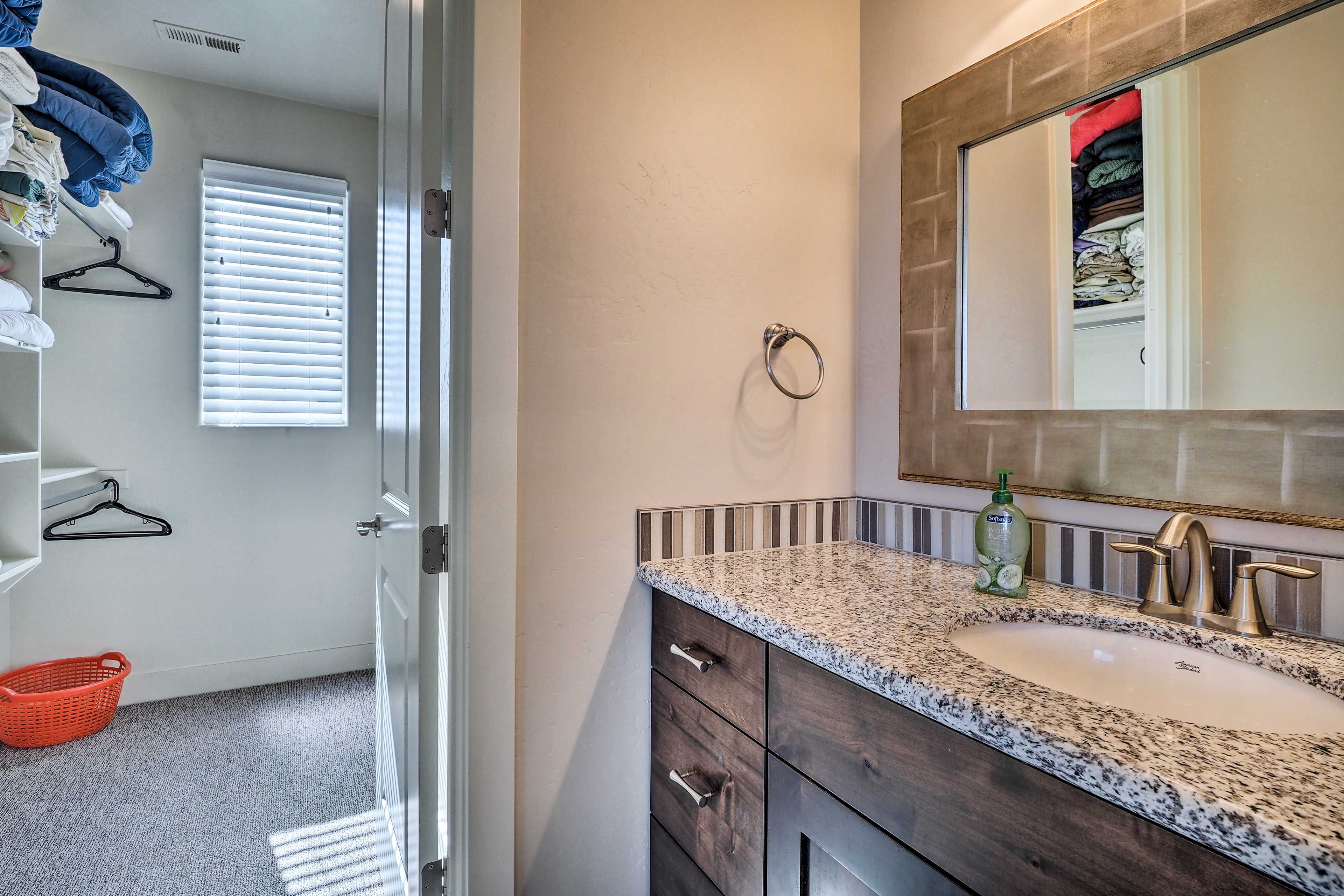 Half Bathroom | 2nd Floor